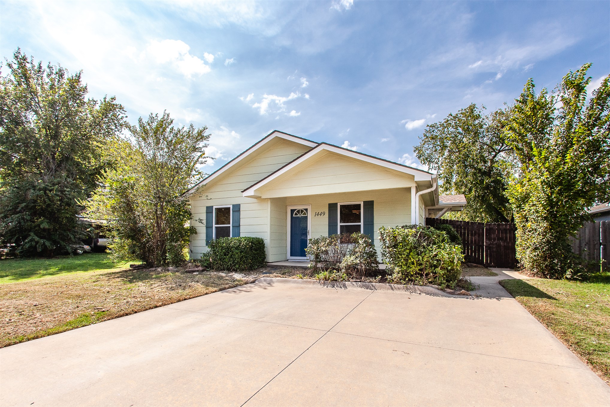 1449 S Oak Avenue Bartlesville OK 74003