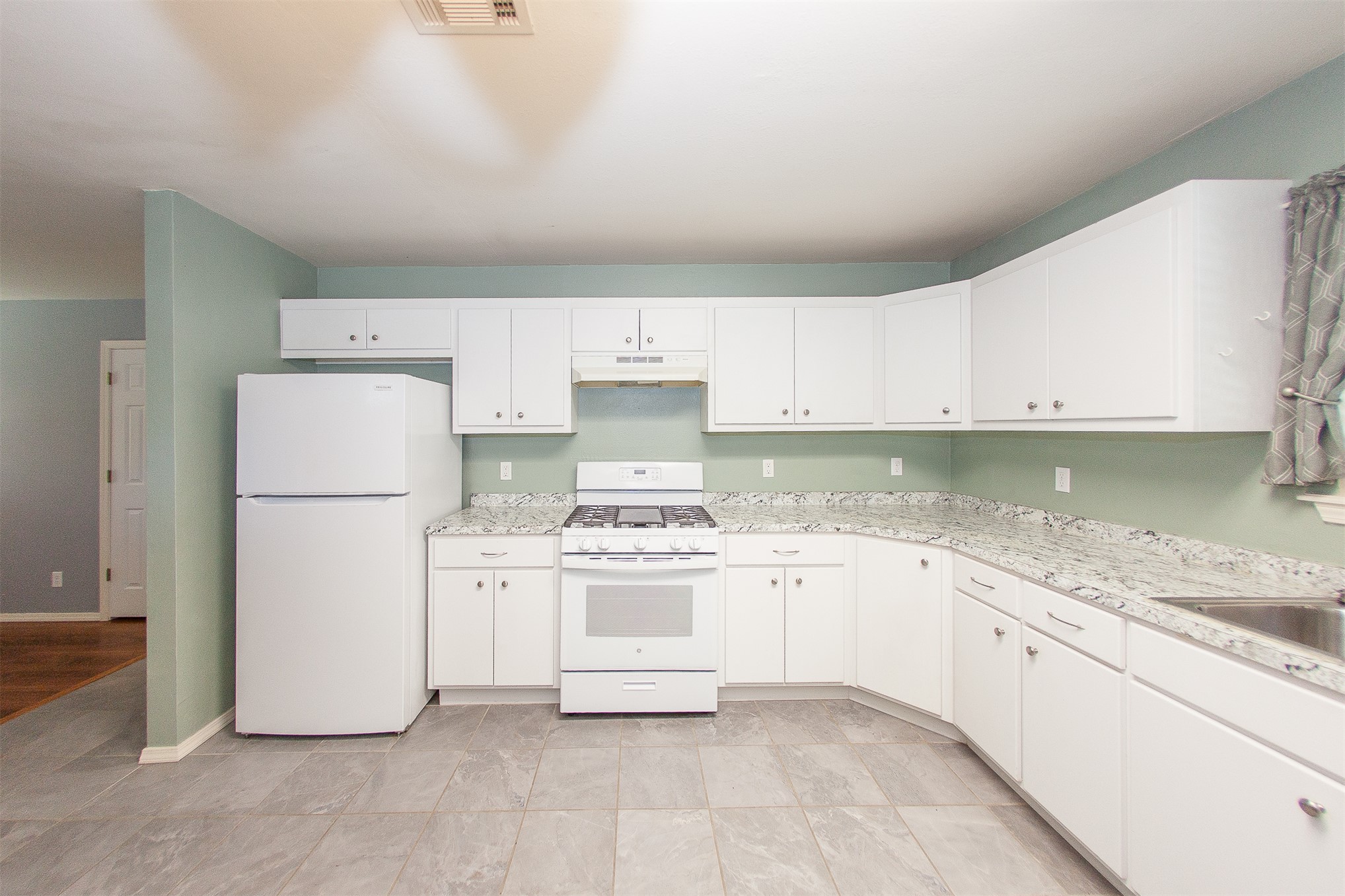 1449 S Oak Avenue Bartlesville OK 74003