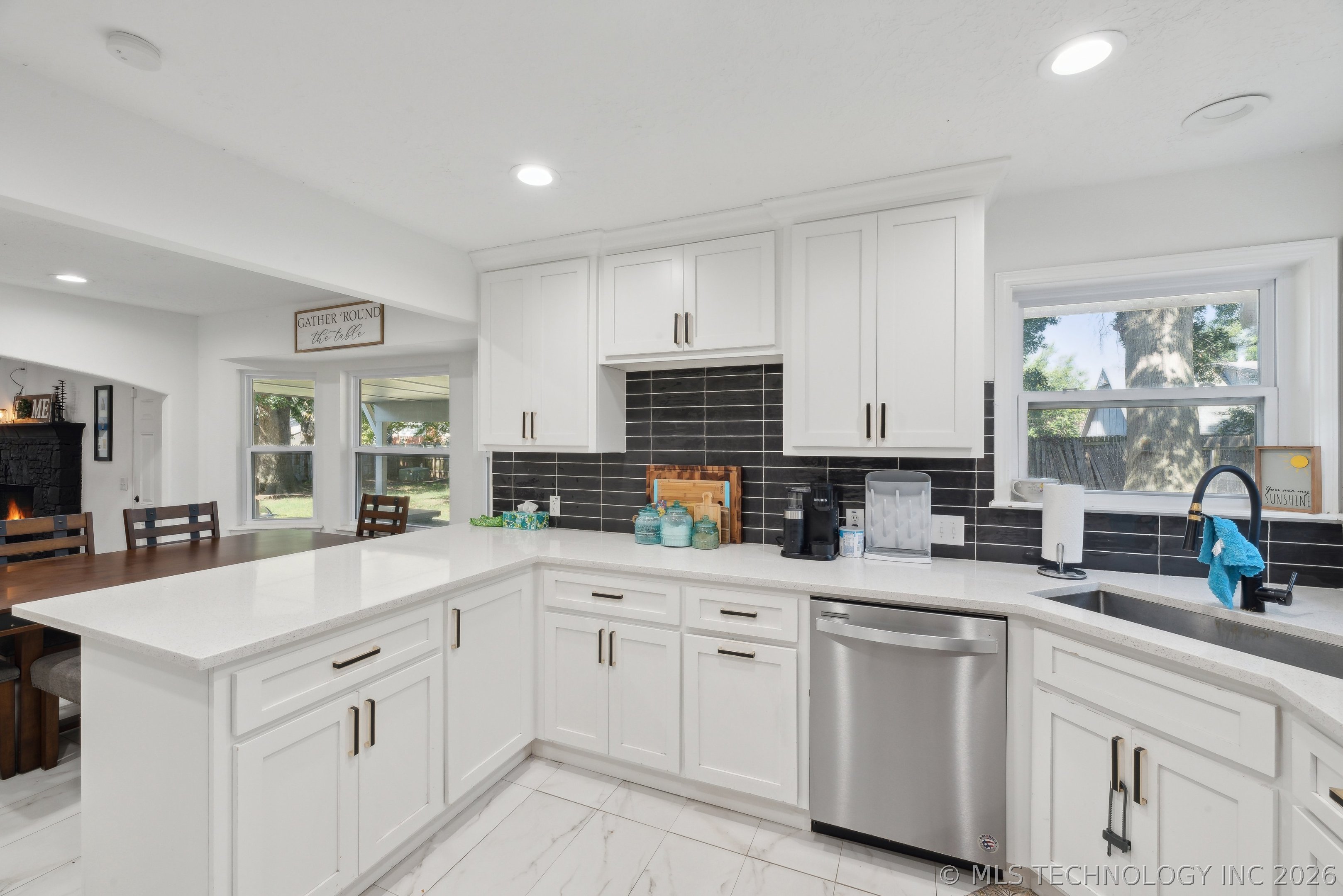4108 S Juniper Avenue Broken Arrow OK 74011