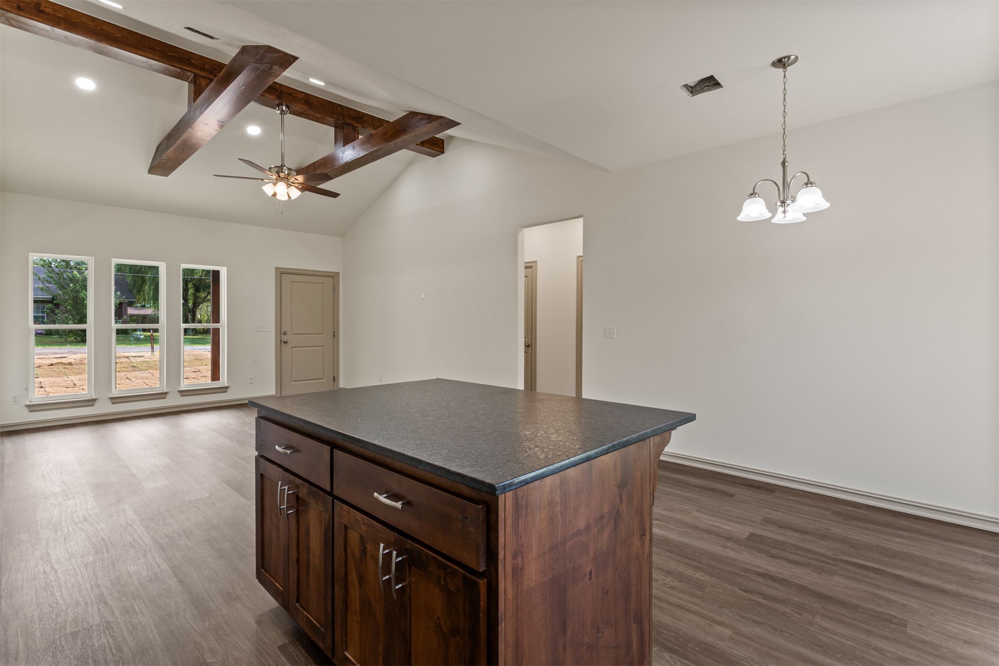 806 NE 7th Street Wagoner OK 74467