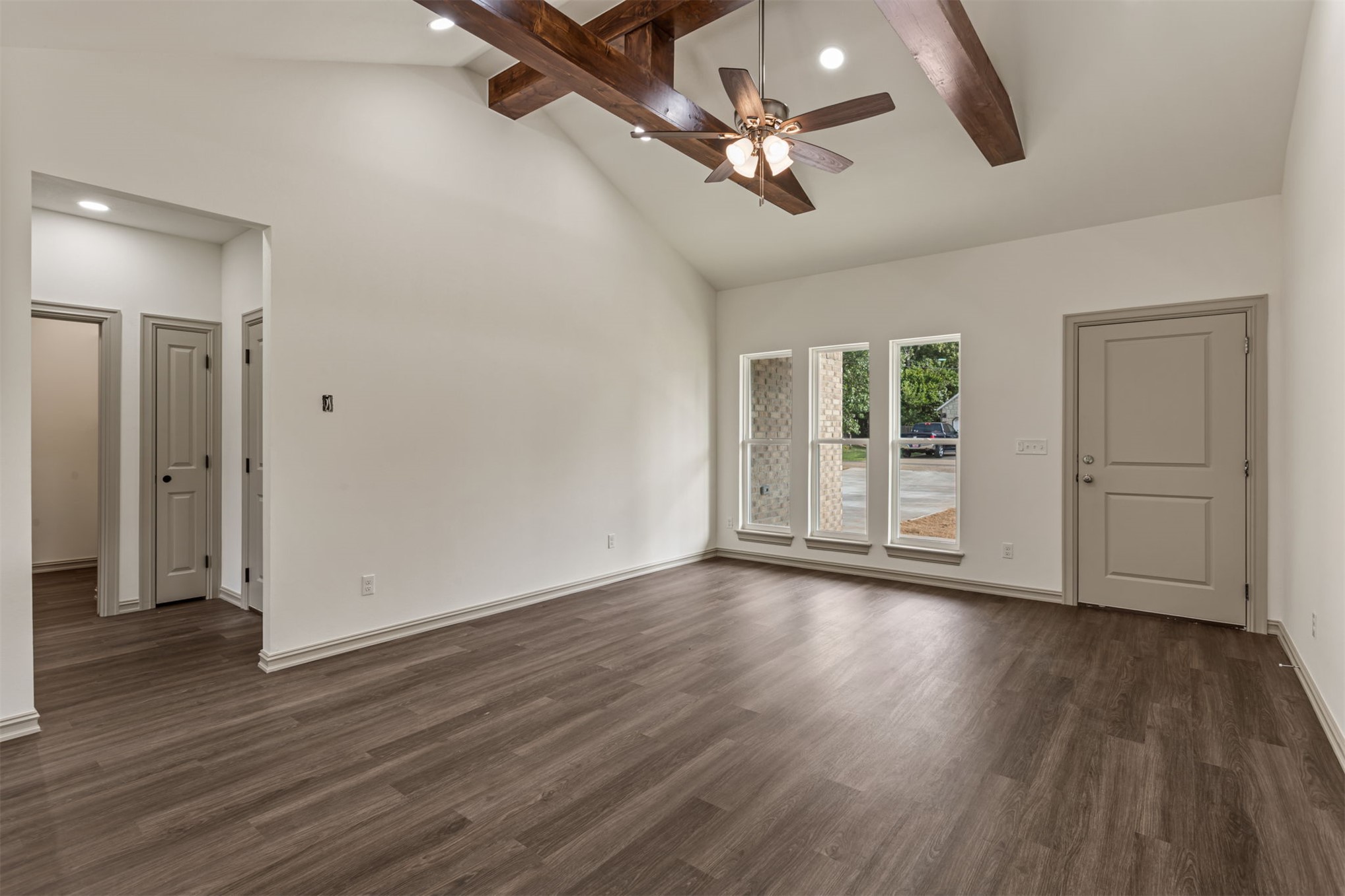 806 NE 7th Street Wagoner OK 74467