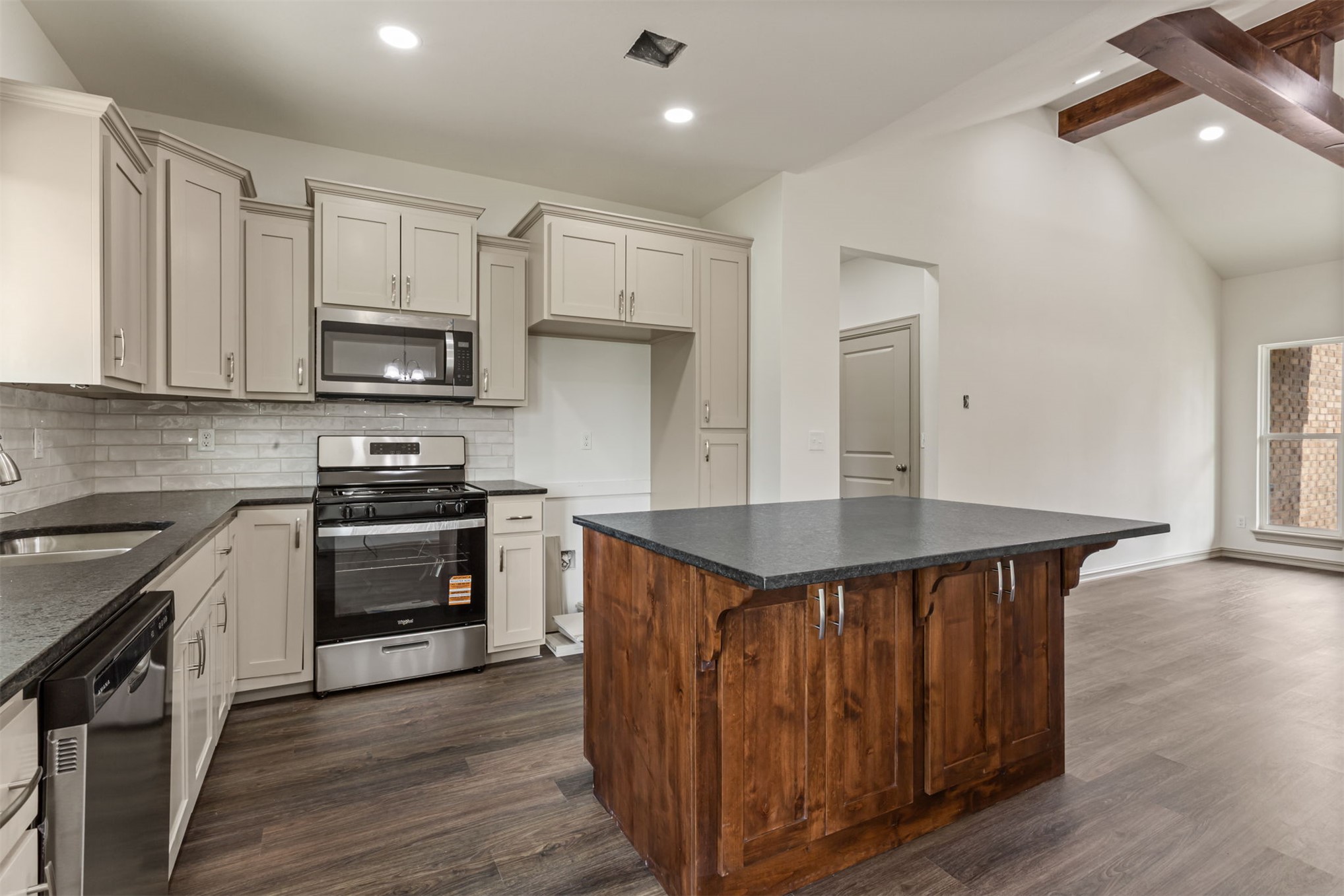806 NE 7th Street Wagoner OK 74467