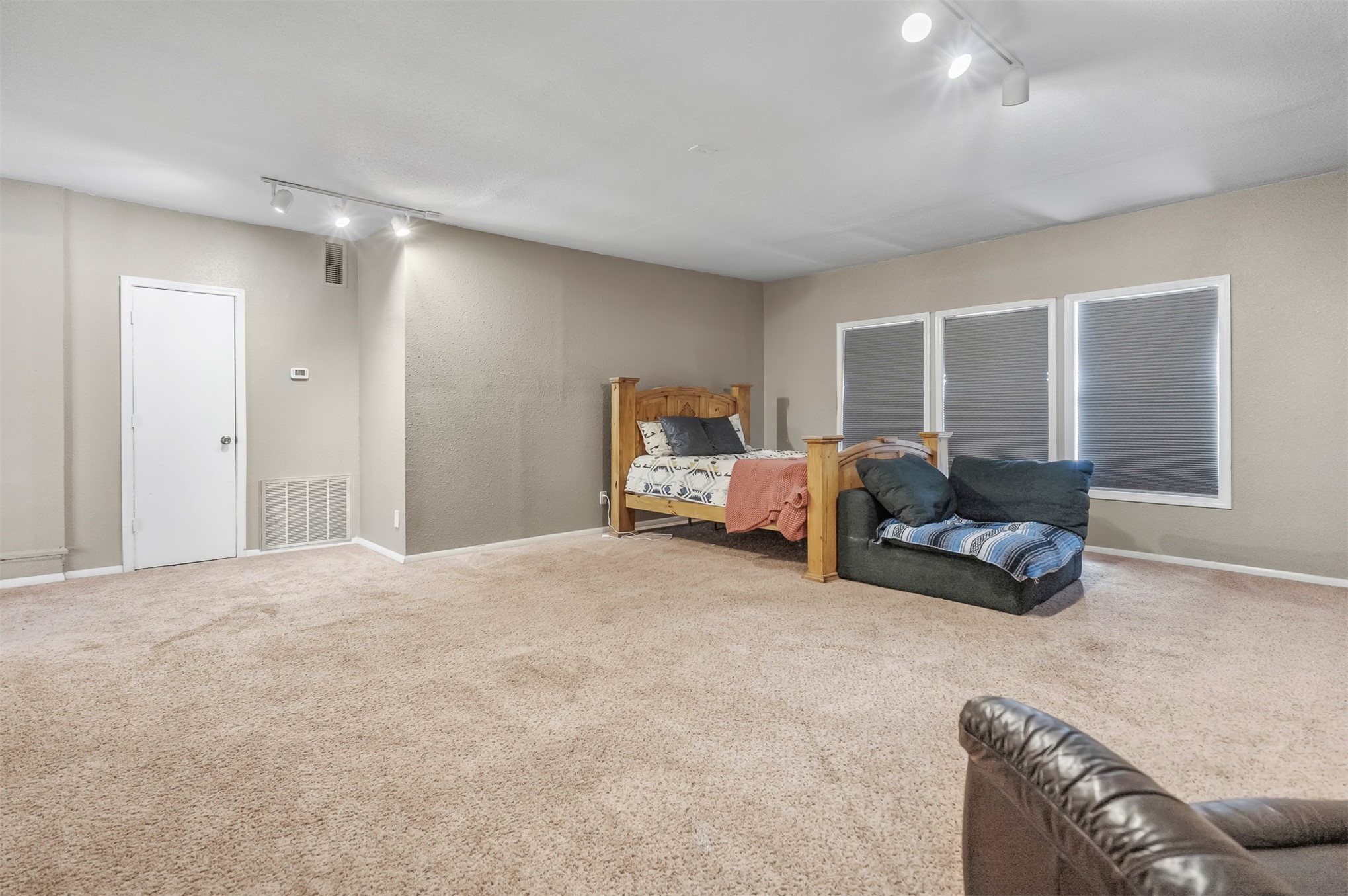 1370 Lincoln Healdton OK 73438