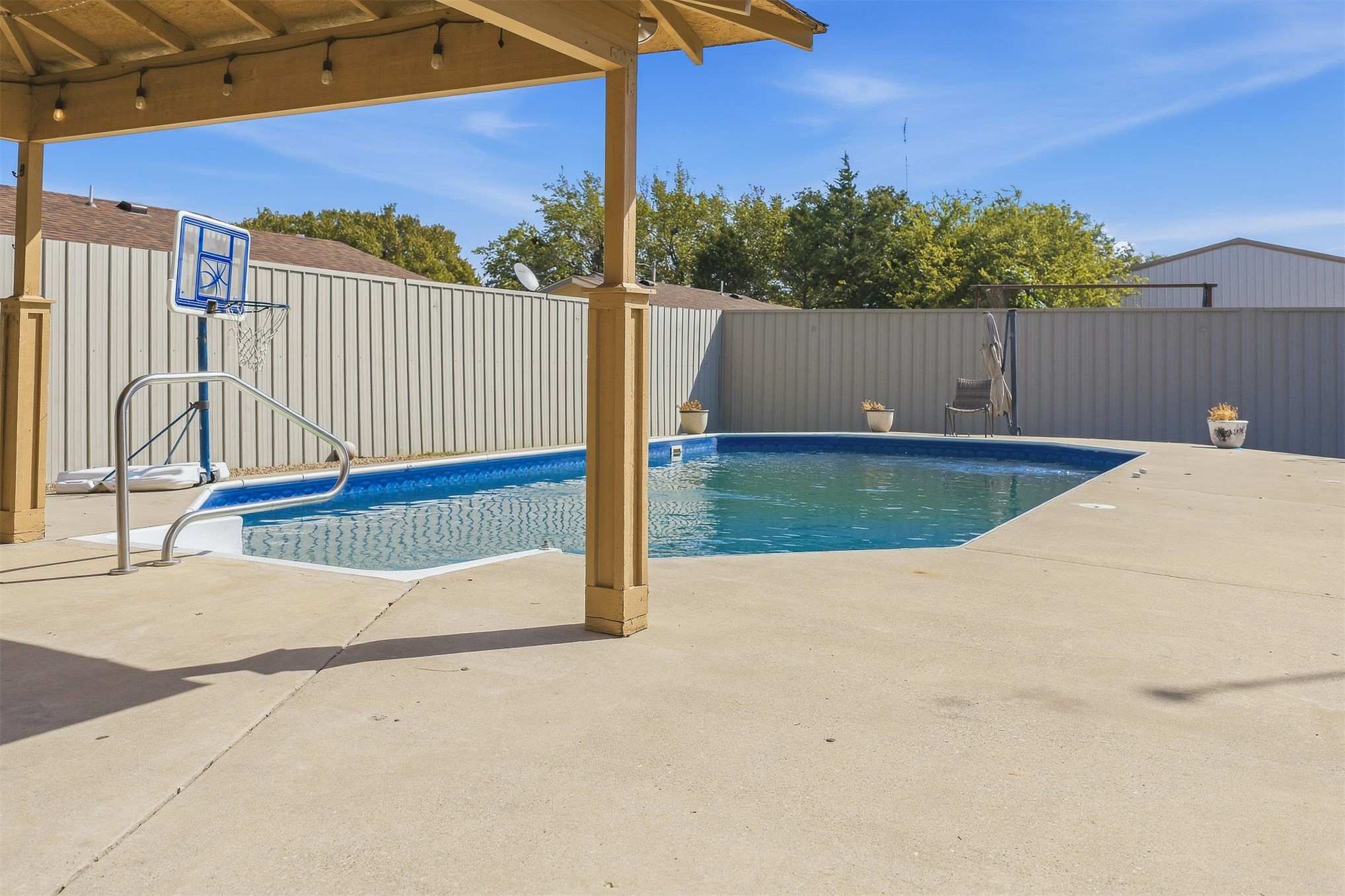 1370 Lincoln Healdton OK 73438