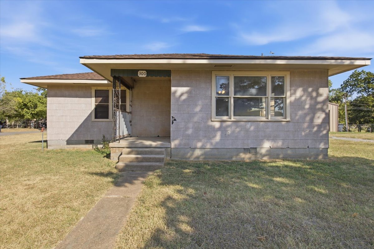 300 E Main Street Asher OK 74826