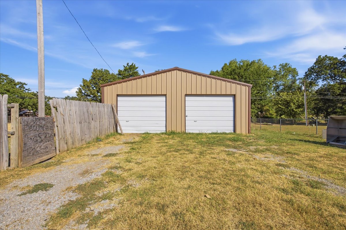 300 E Main Street Asher OK 74826