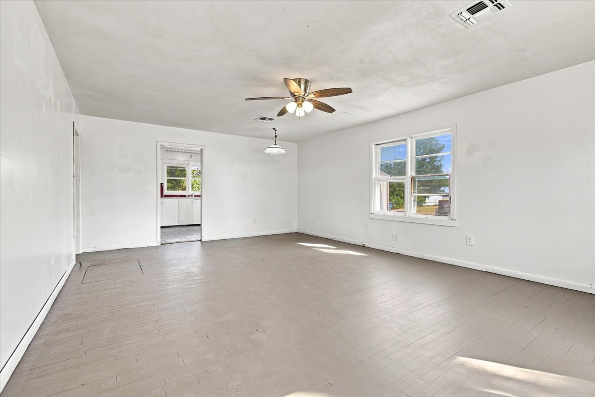 300 E Main Street Asher OK 74826