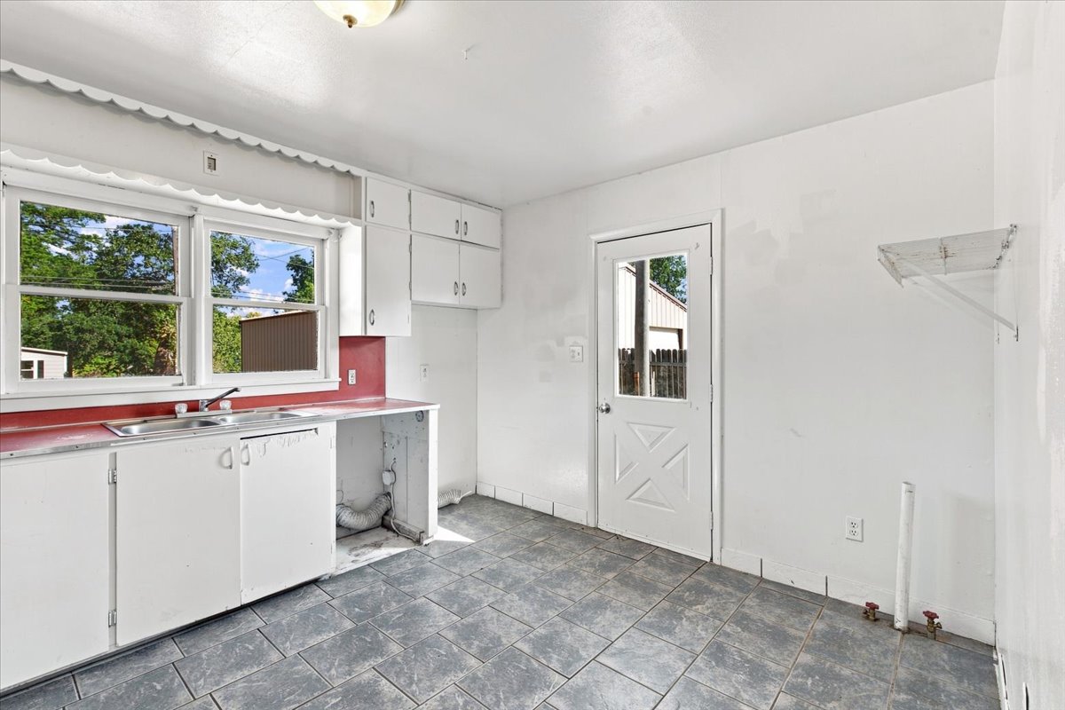 300 E Main Street Asher OK 74826