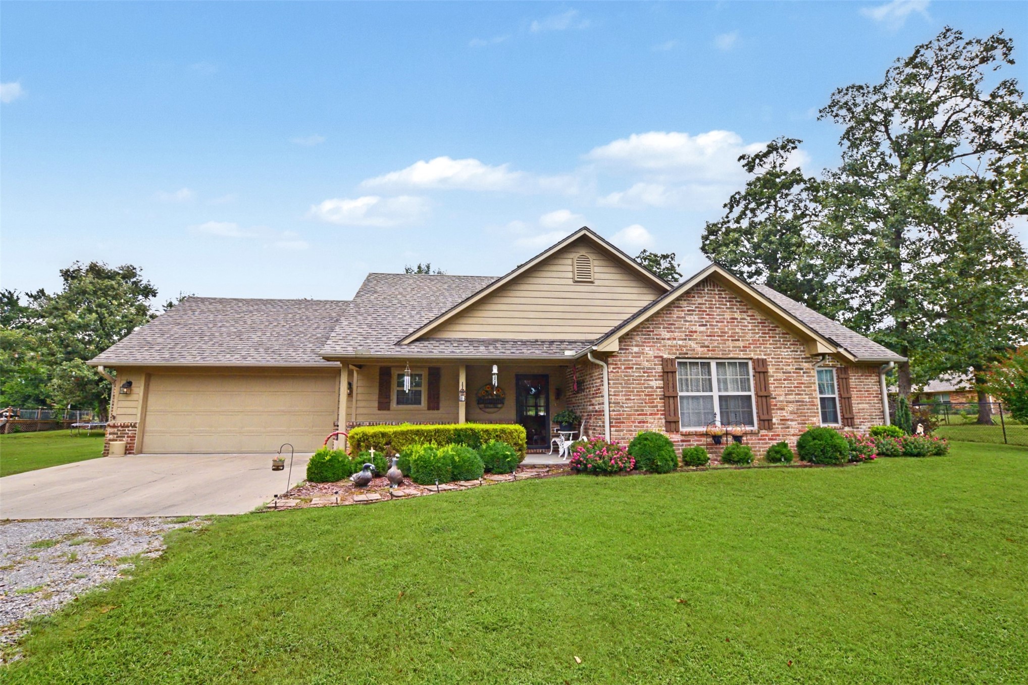 12960 W Southern Oaks Tahlequah OK 74464