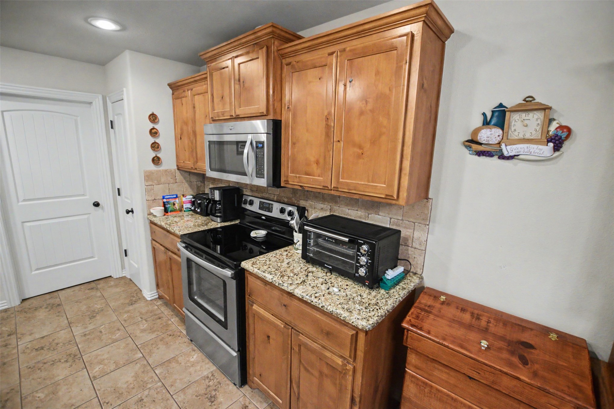 12960 W Southern Oaks Tahlequah OK 74464