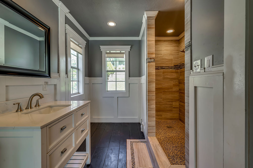 6811 E 65th Place Tulsa OK 74133
