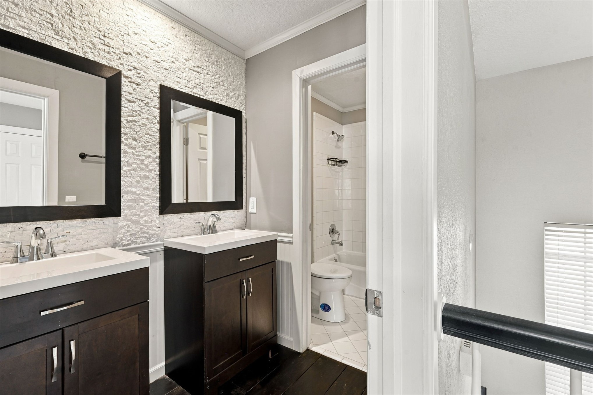 6811 E 65th Place Tulsa OK 74133