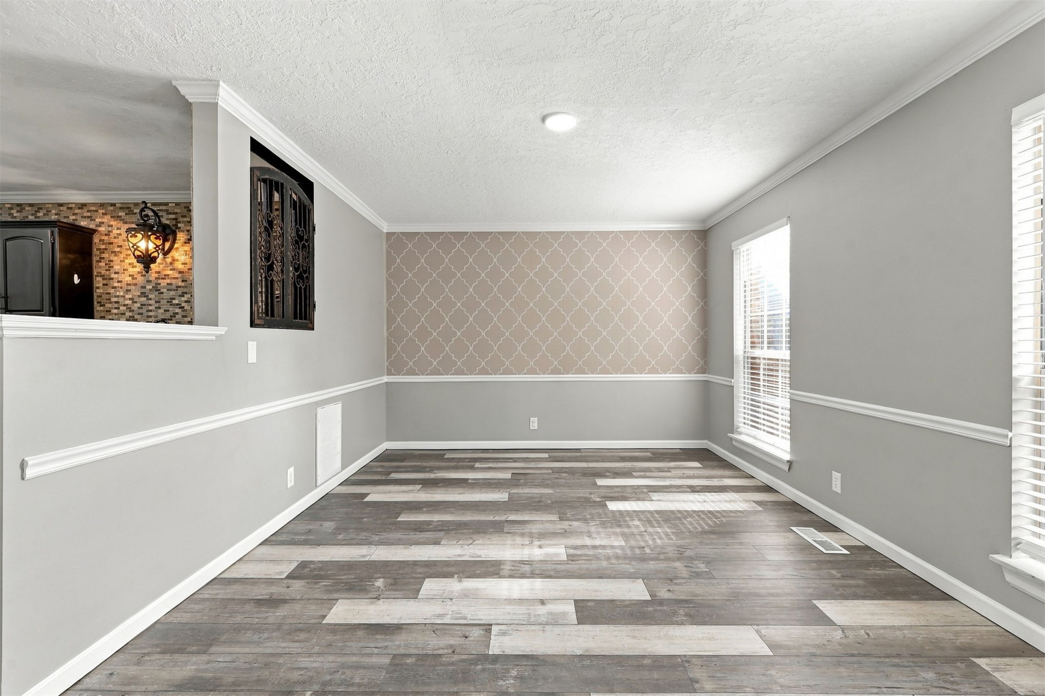 6811 E 65th Place Tulsa OK 74133