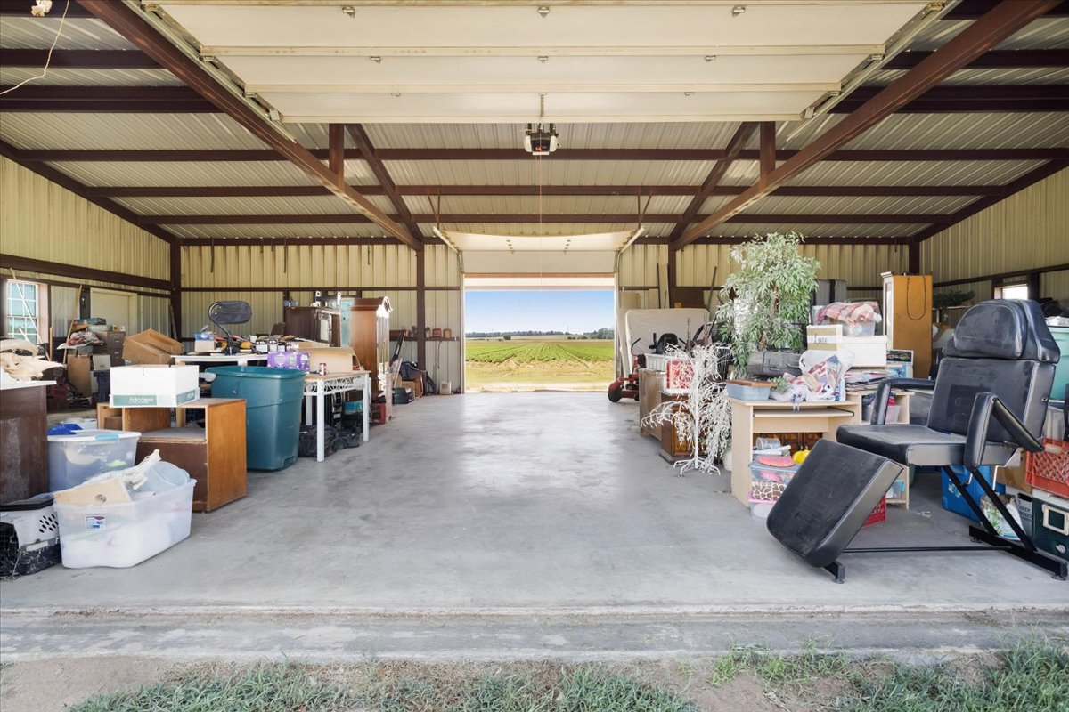 4840 River Road Colbert OK 74733