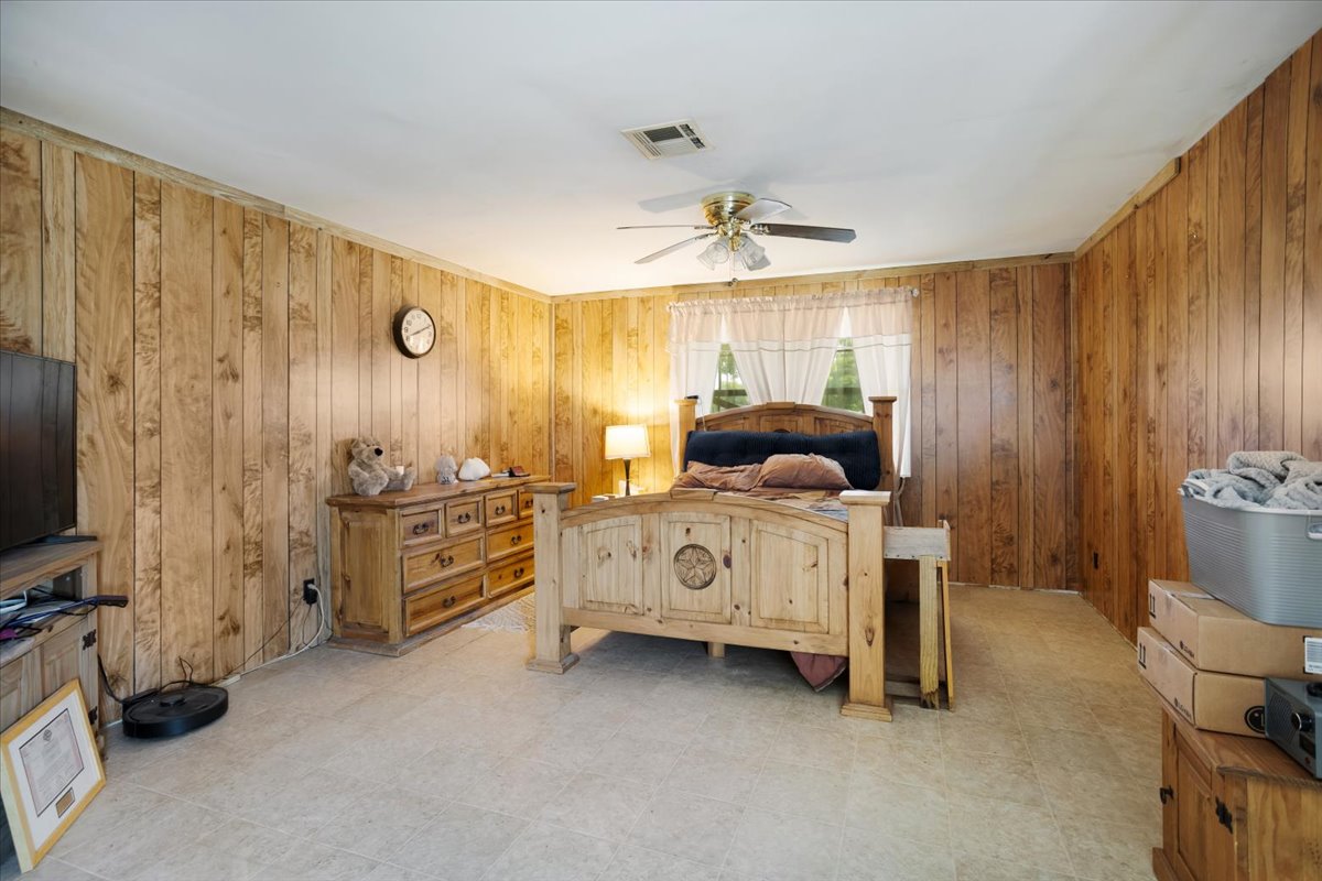 4840 River Road Colbert OK 74733