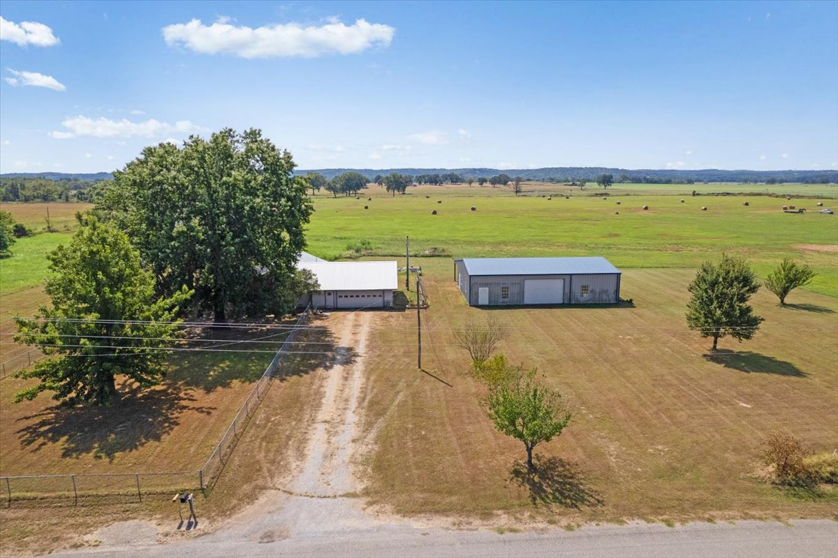 4840 River Road Colbert OK 74733