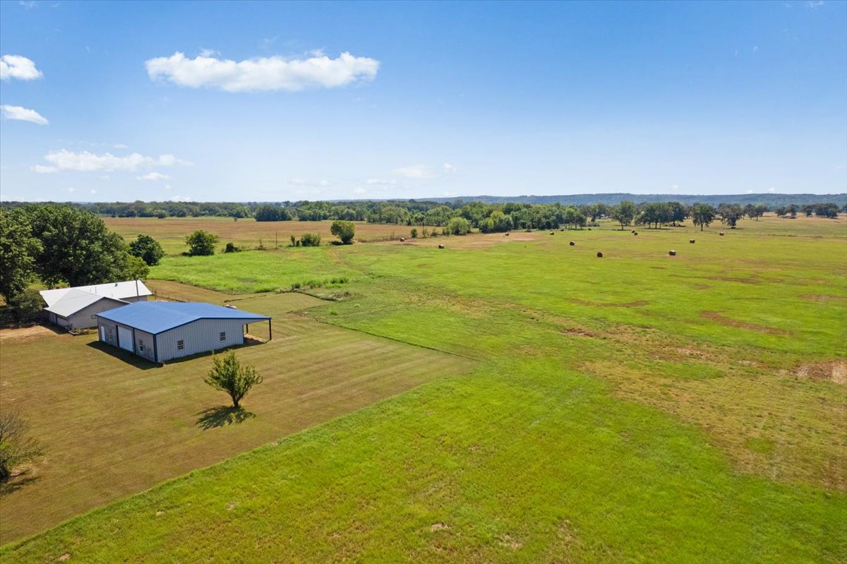 4840 River Road Colbert OK 74733