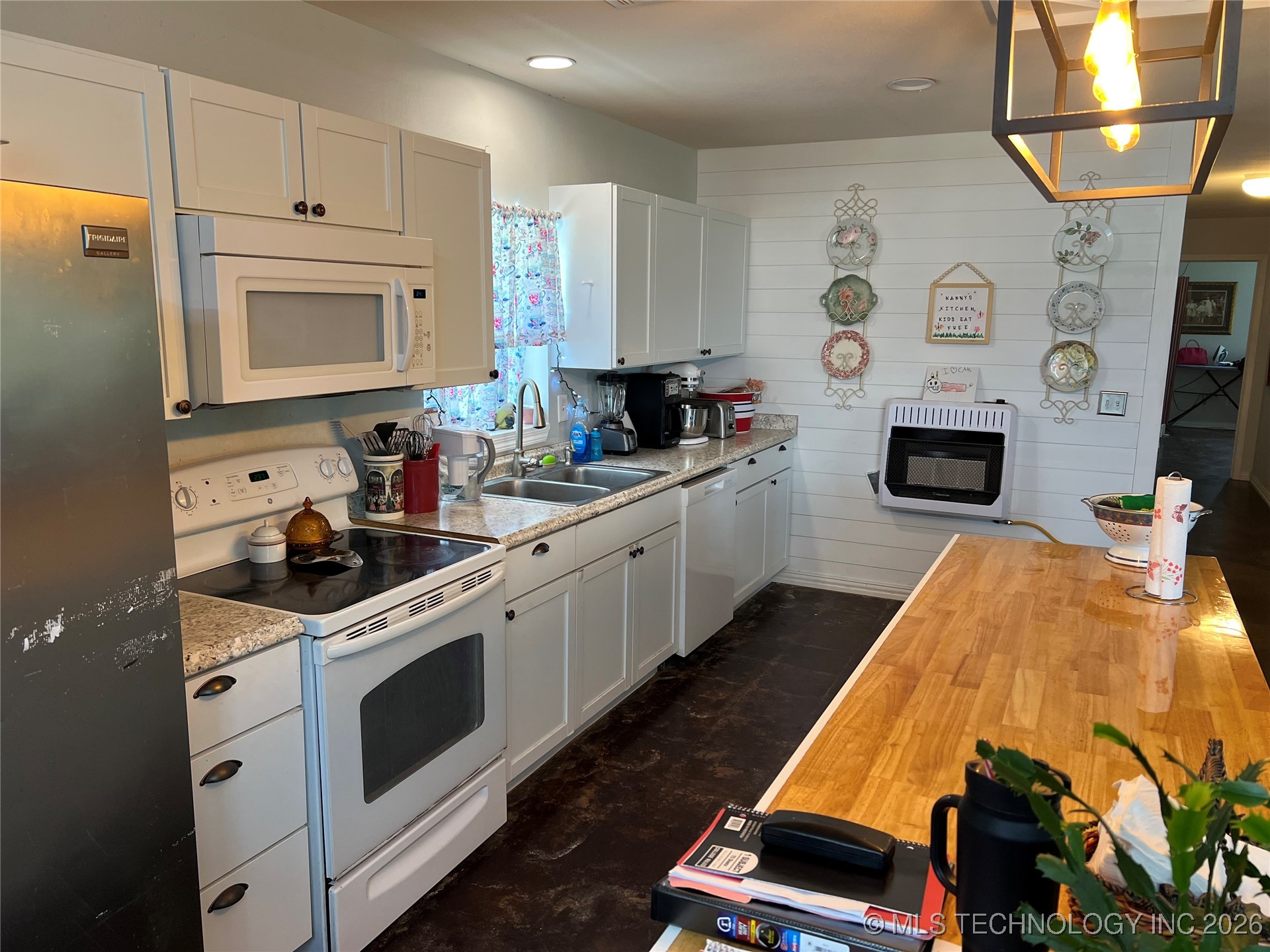 33803 S 4230 Road Inola OK 74036