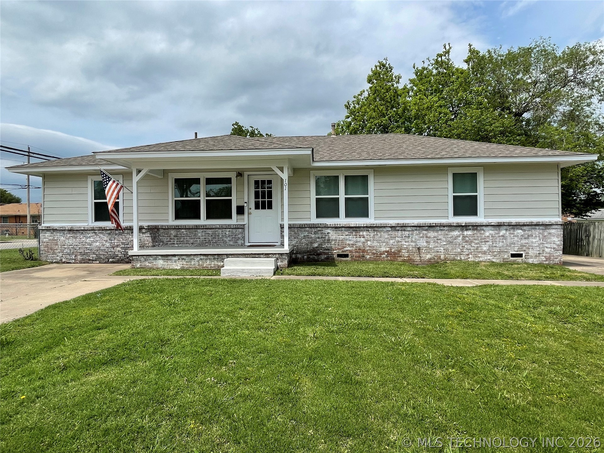 101 E 7th Street Owasso OK 74055