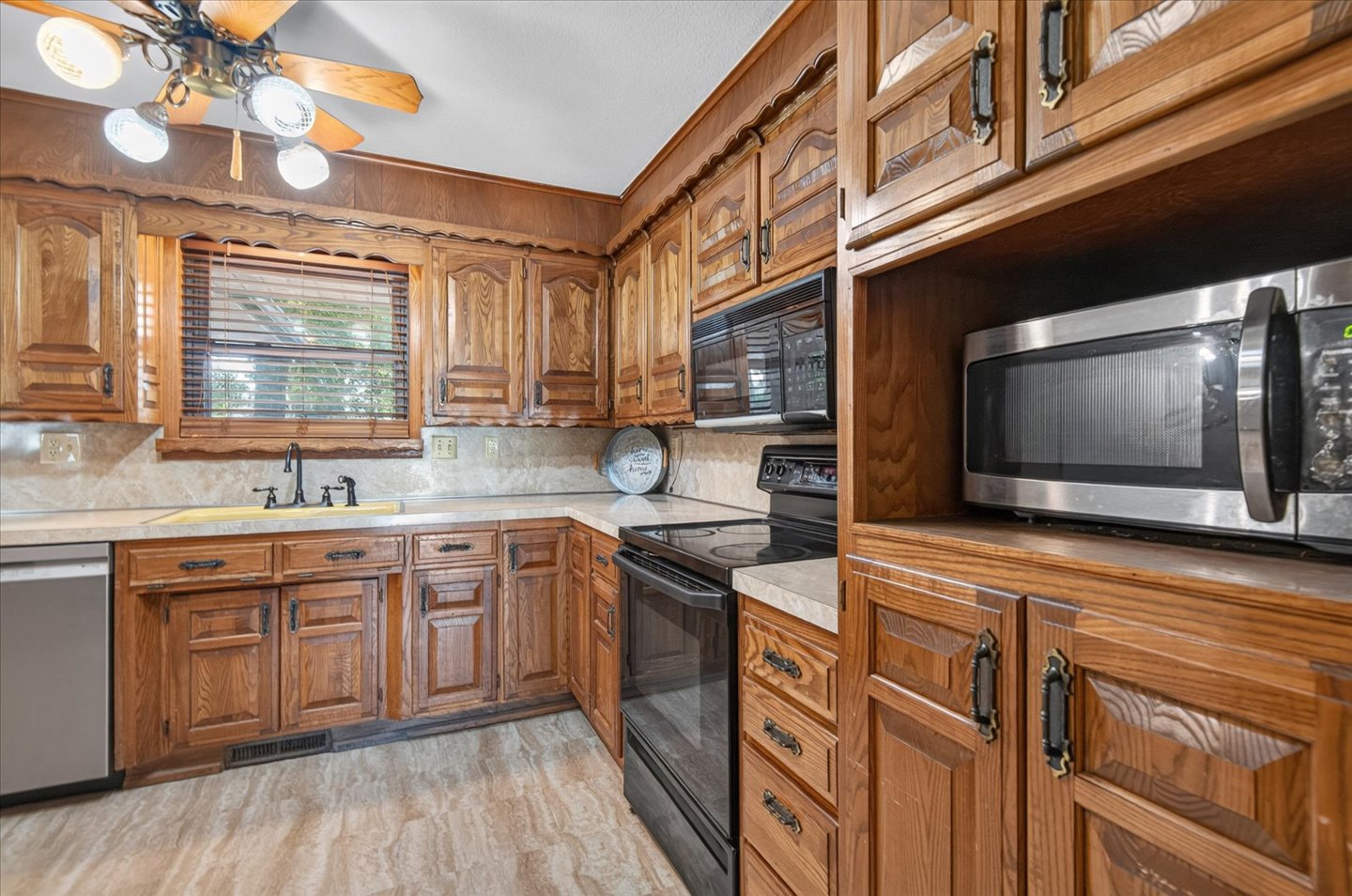 126 Mulberry Lane Bartlesville OK 74003