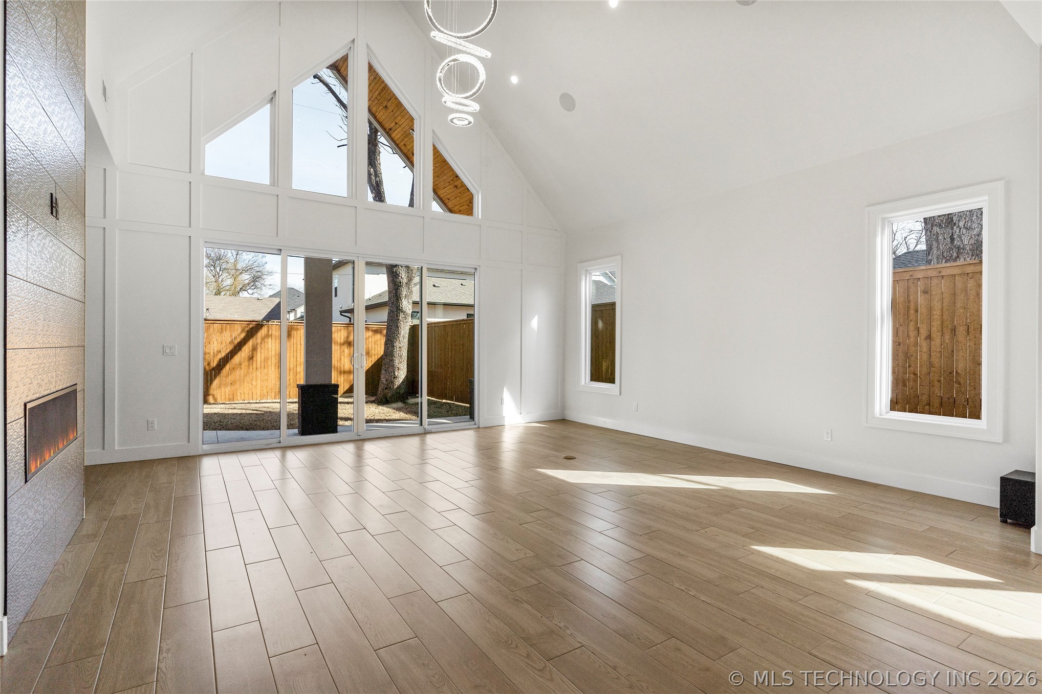 1029 E 38th Place Tulsa OK 74105