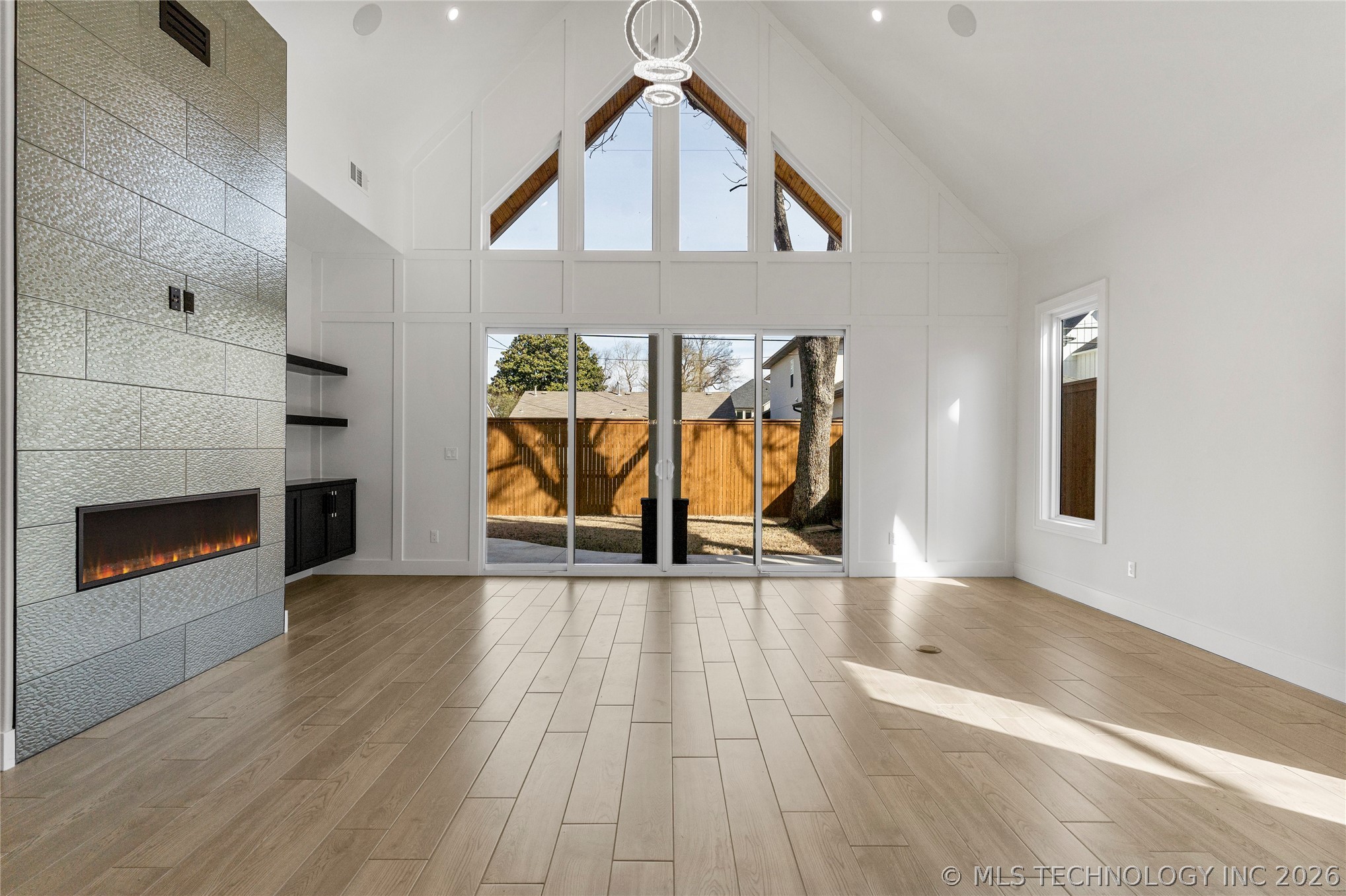 1029 E 38th Place Tulsa OK 74105