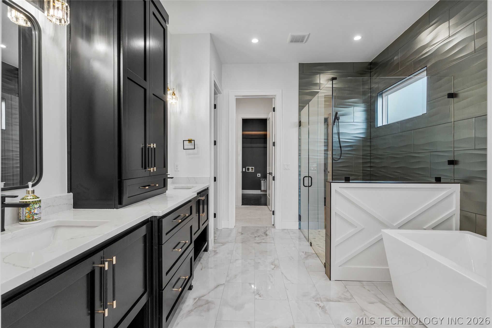 1029 E 38th Place Tulsa OK 74105