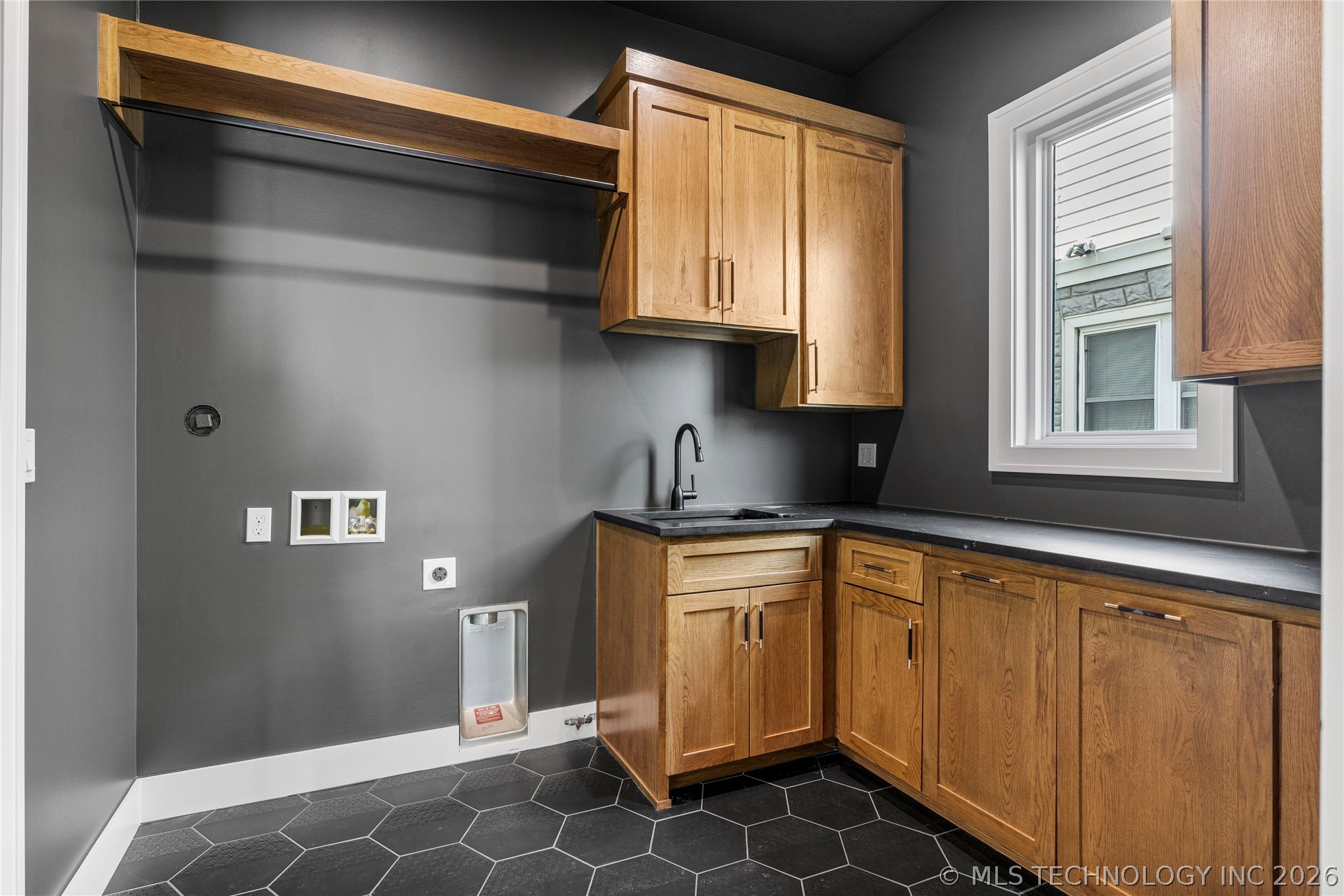 1029 E 38th Place Tulsa OK 74105
