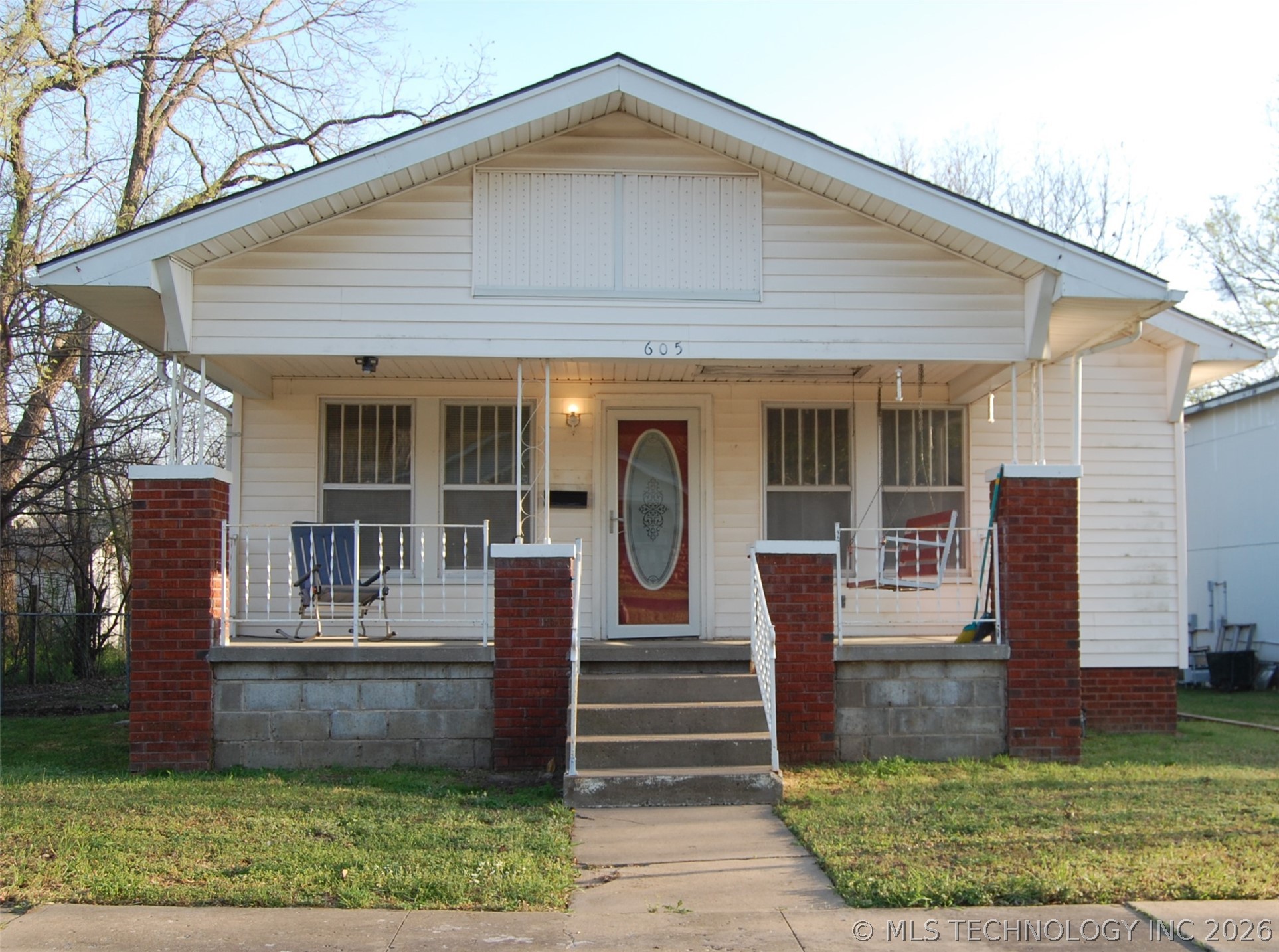 605 W Cummings Street Henryetta OK 74437