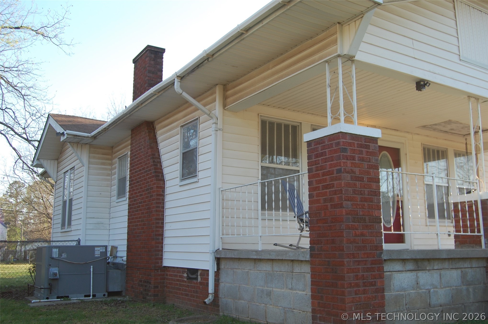 605 W Cummings Street Henryetta OK 74437