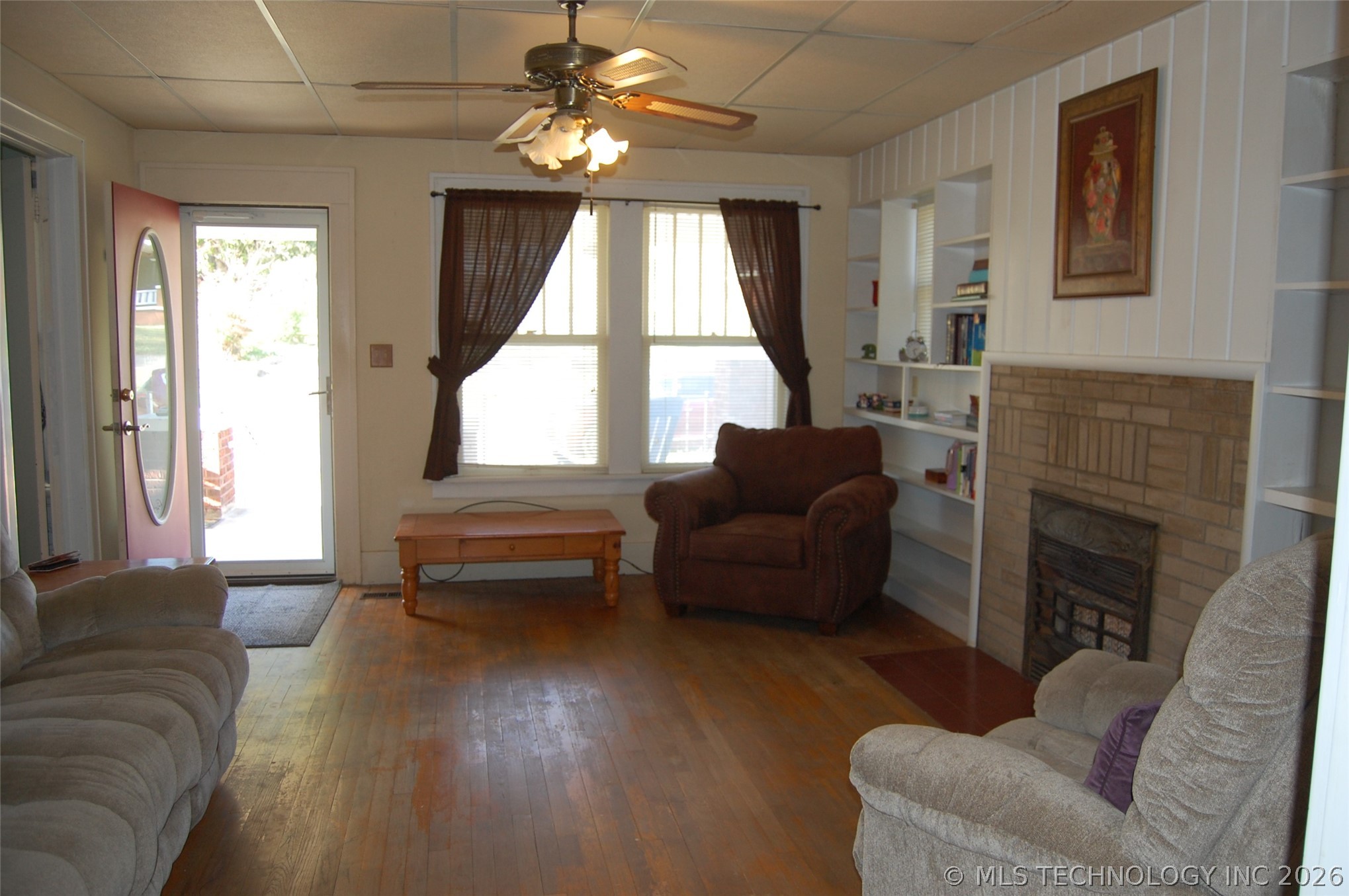 605 W Cummings Street Henryetta OK 74437