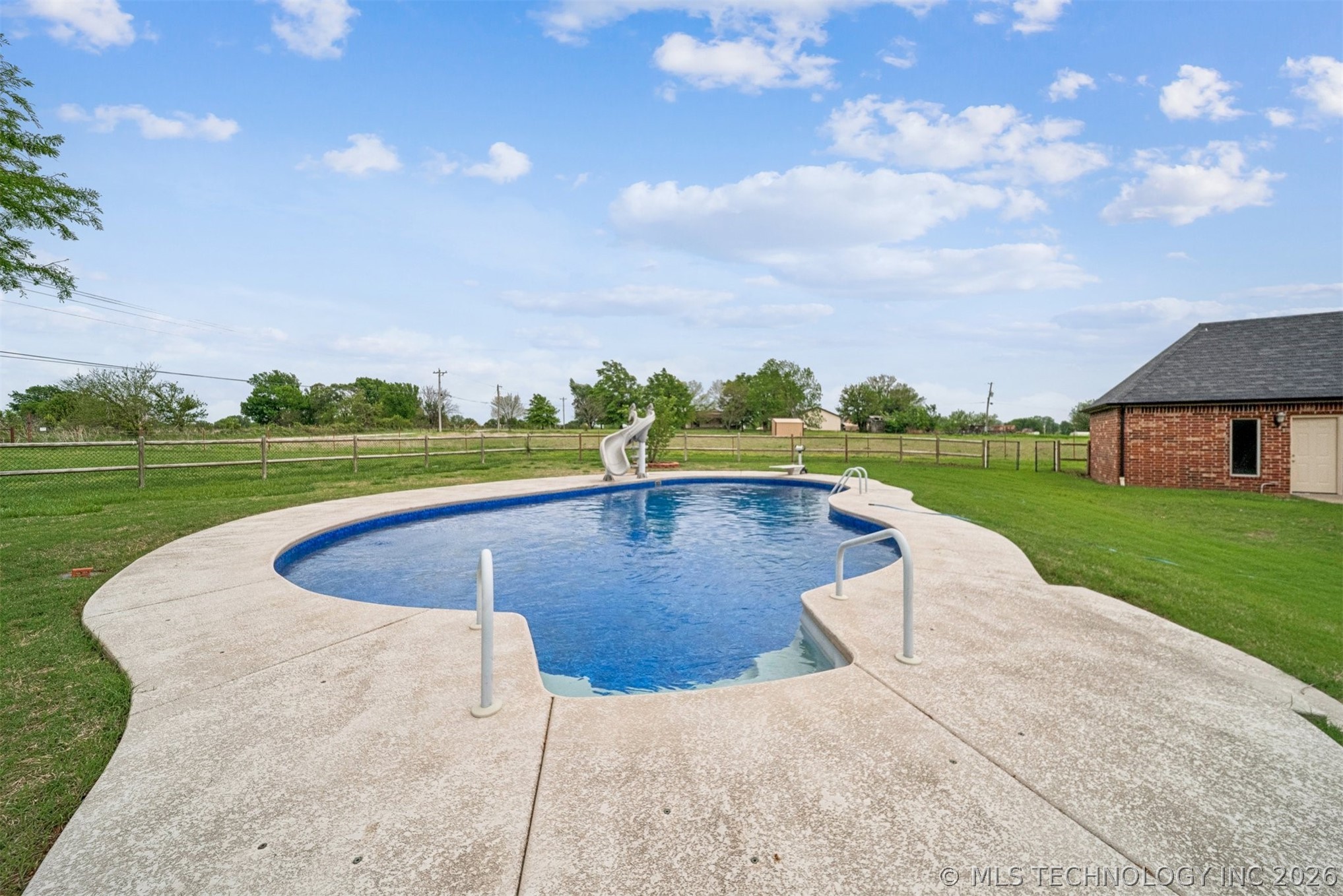 16855 E 125th Street Collinsville OK 74021