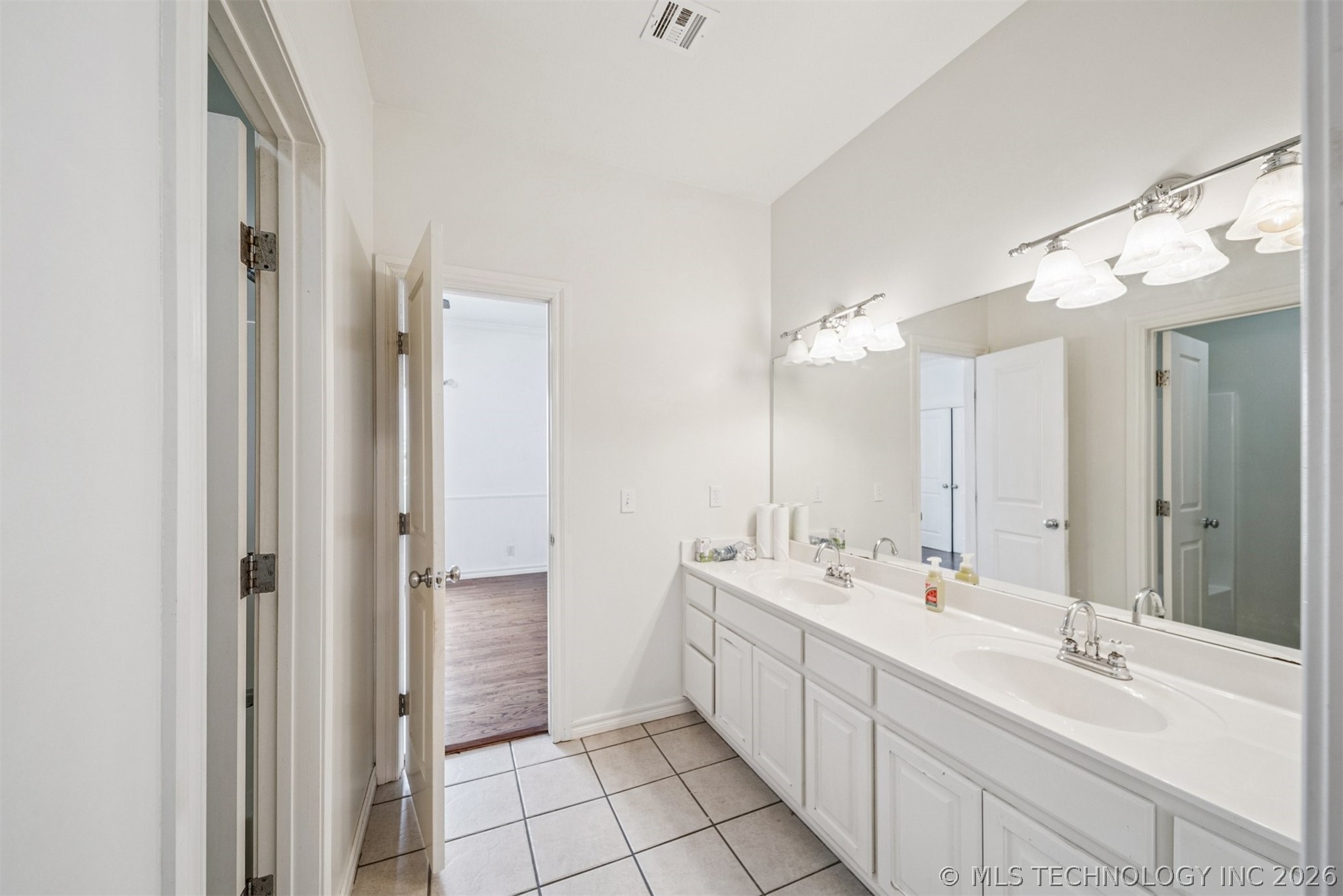 16855 E 125th Street Collinsville OK 74021