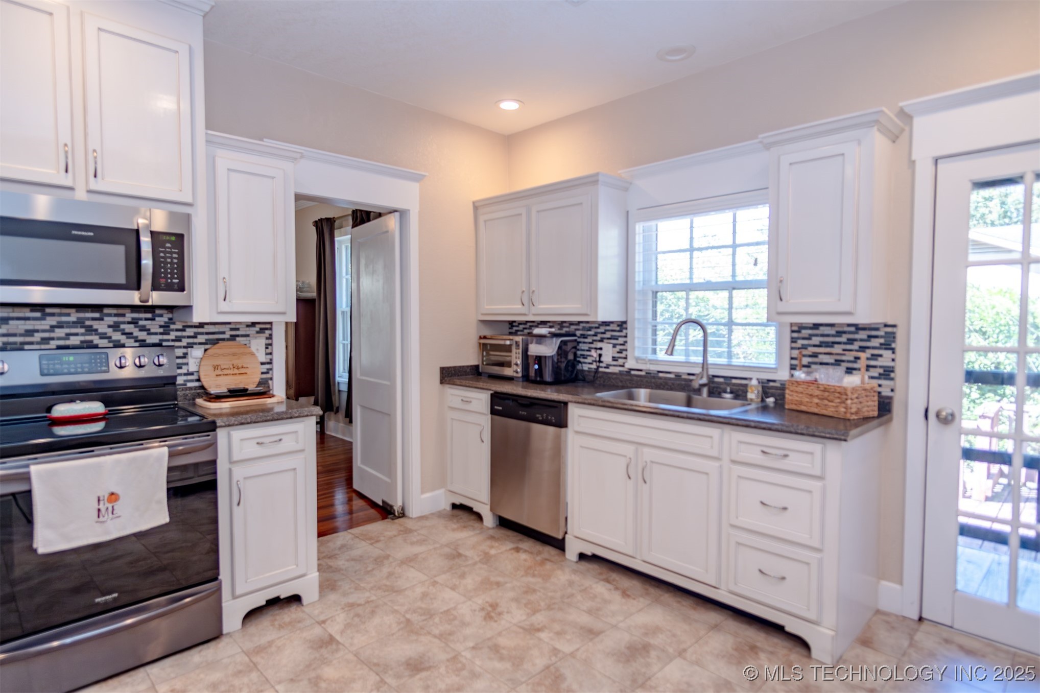 709 NE 2nd Antlers OK 74523