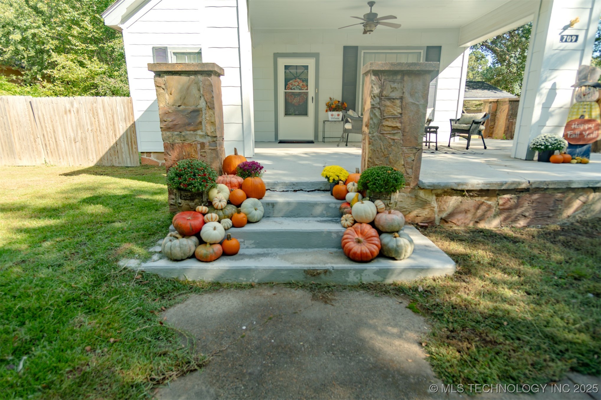 709 NE 2nd Antlers OK 74523