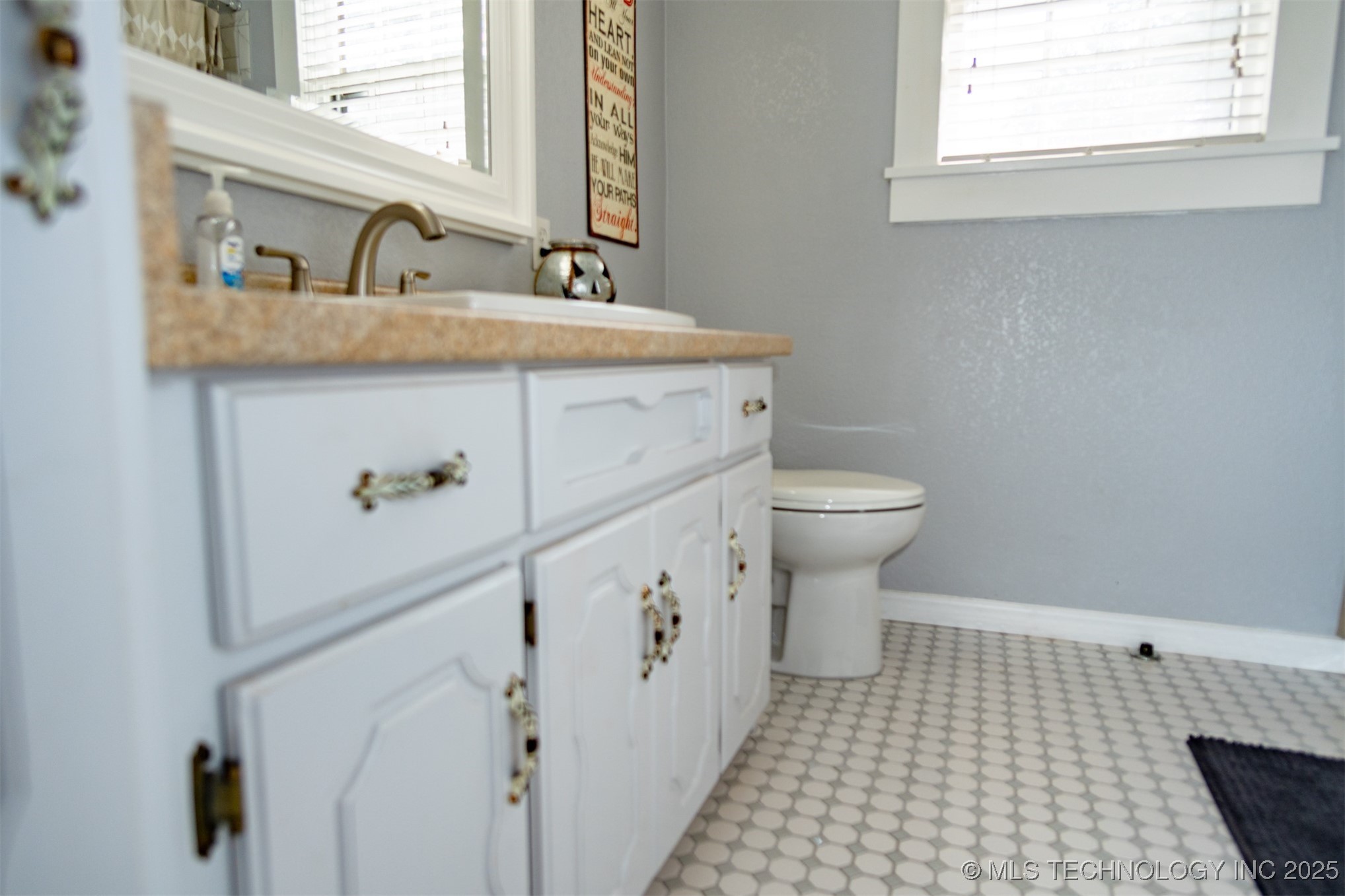 709 NE 2nd Antlers OK 74523