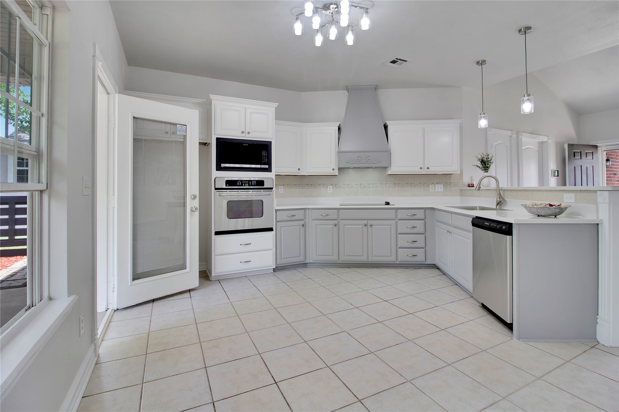 2602 SW Wolf Run Drive Claremore OK 74019