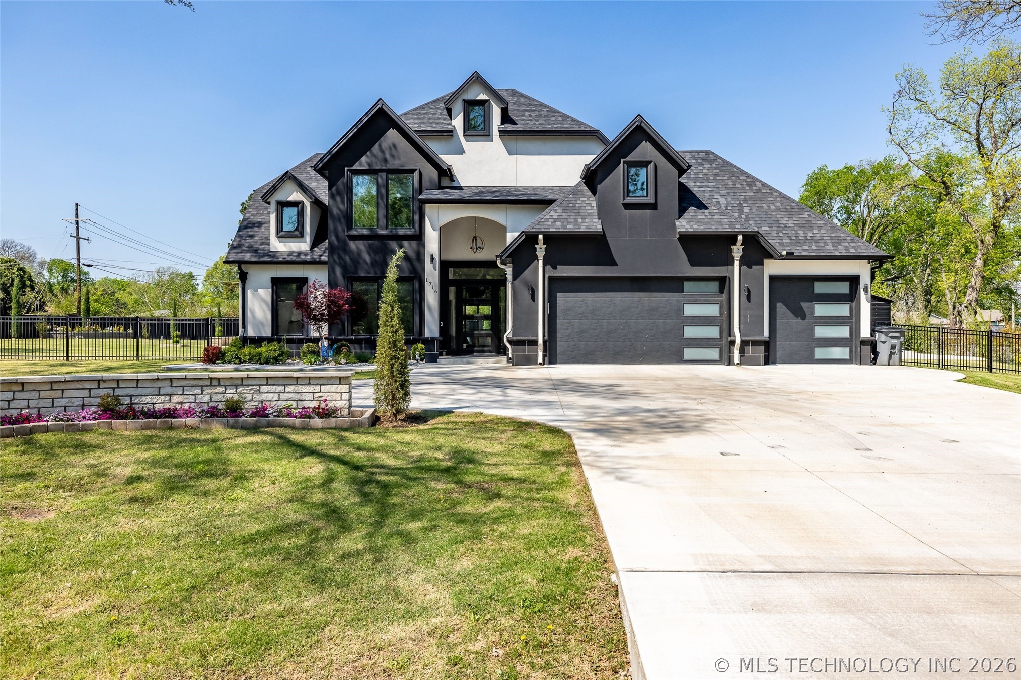 1716 S 94th Eastavenue Tulsa OK 74112