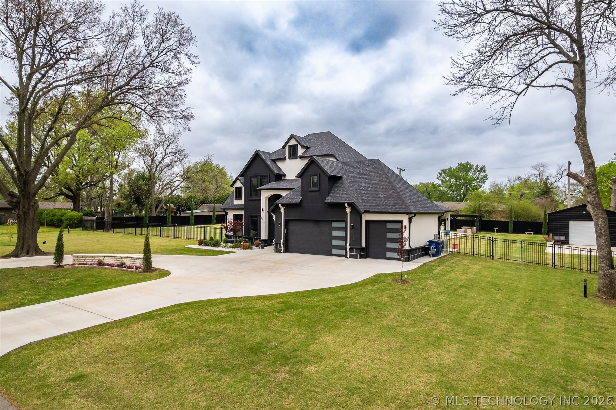 1716 S 94th Eastavenue Tulsa OK 74112