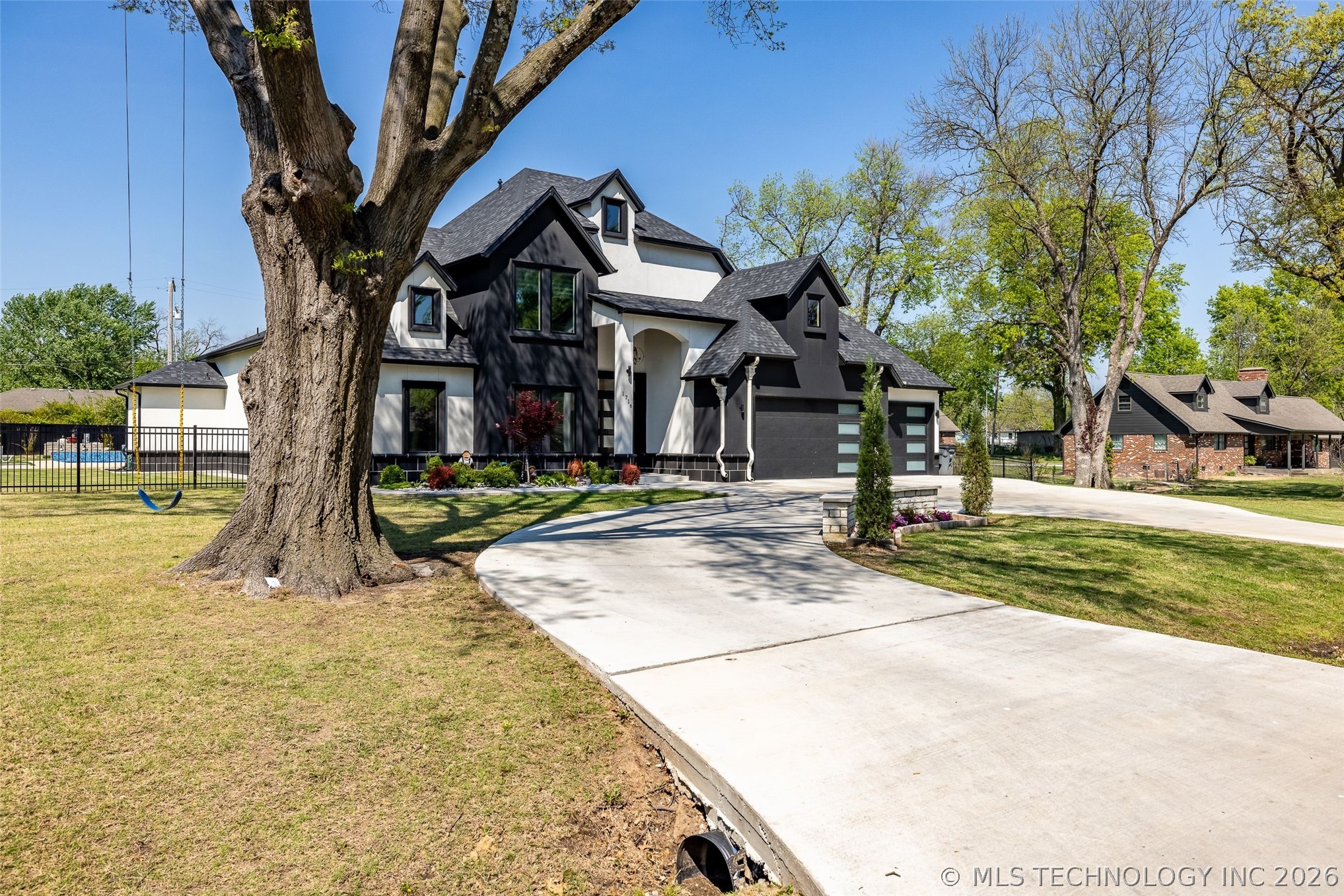 1716 S 94th Eastavenue Tulsa OK 74112