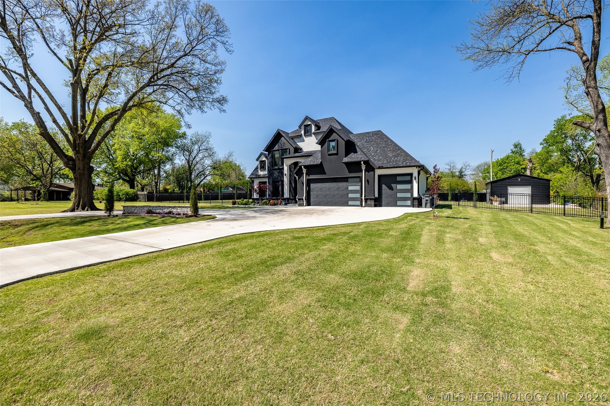 1716 S 94th Eastavenue Tulsa OK 74112