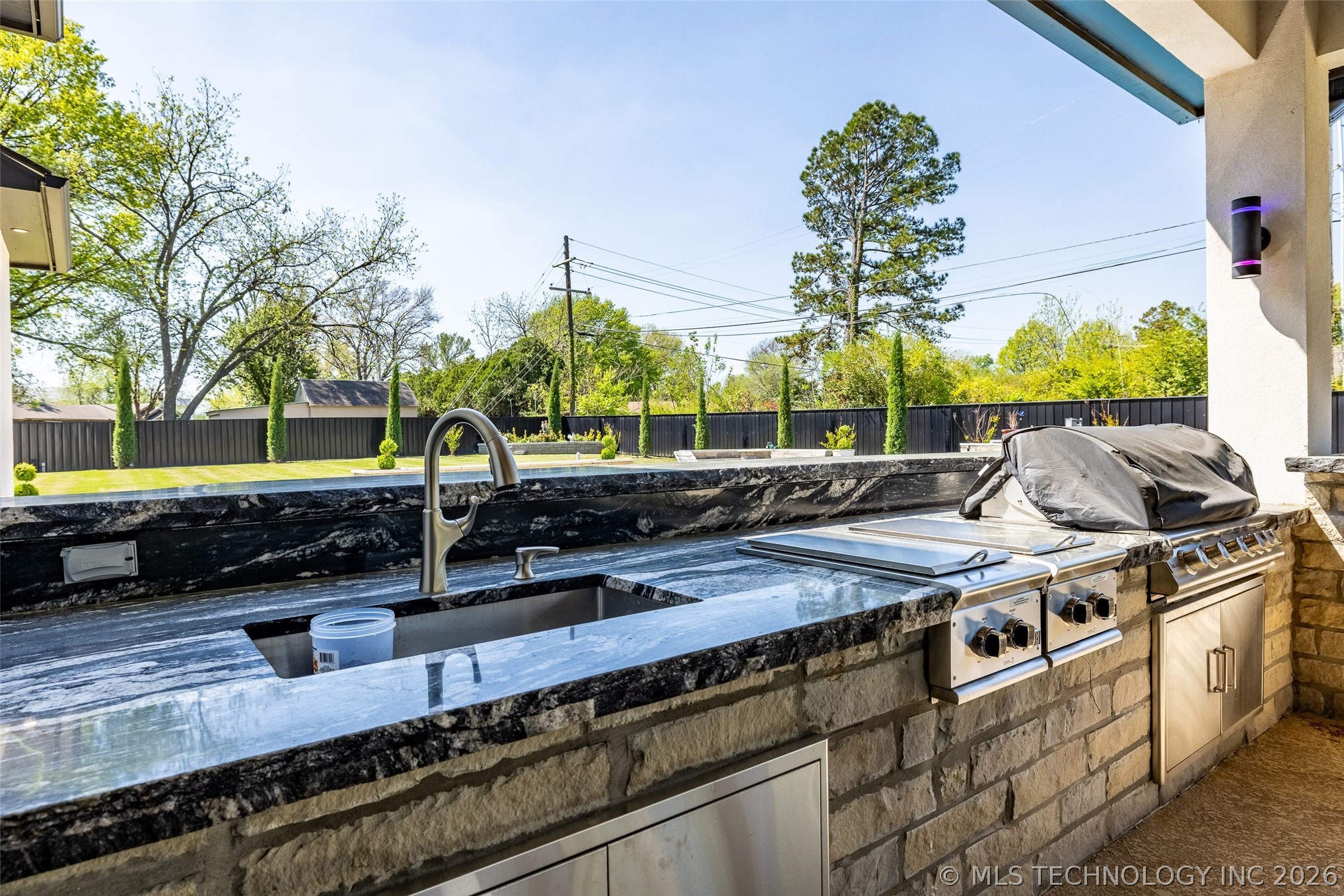 1716 S 94th Eastavenue Tulsa OK 74112