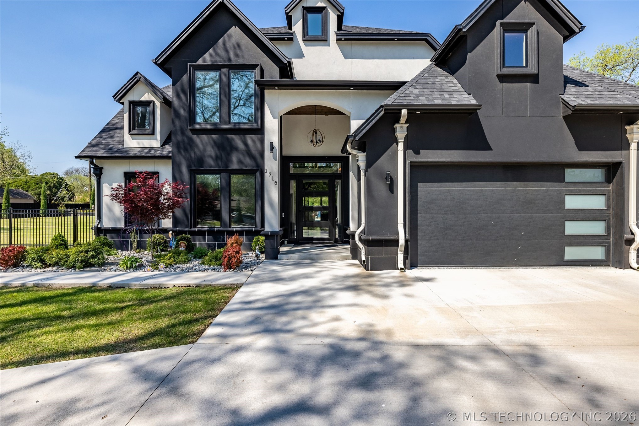 1716 S 94th Eastavenue Tulsa OK 74112