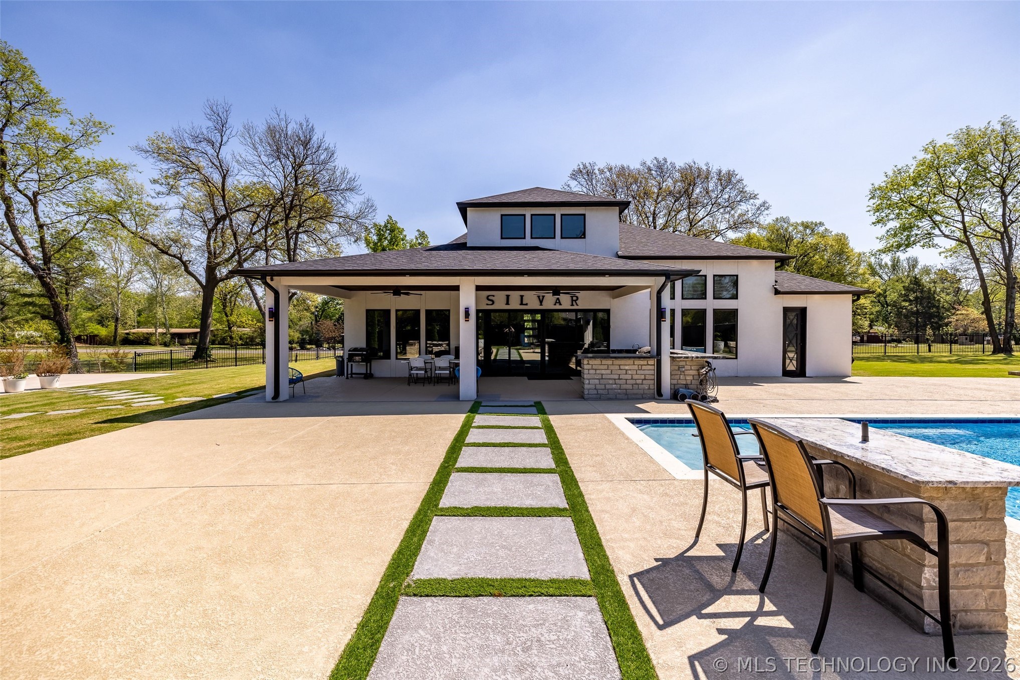 1716 S 94th Eastavenue Tulsa OK 74112