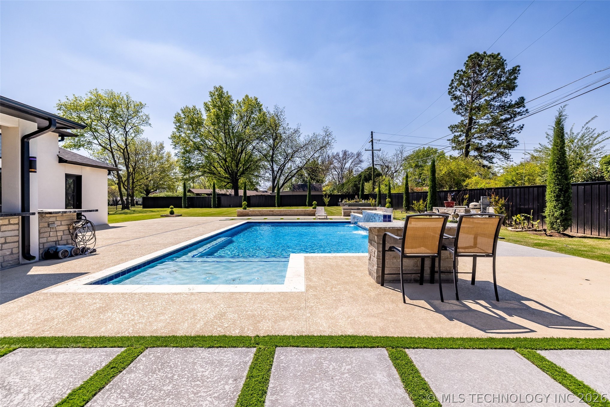 1716 S 94th Eastavenue Tulsa OK 74112