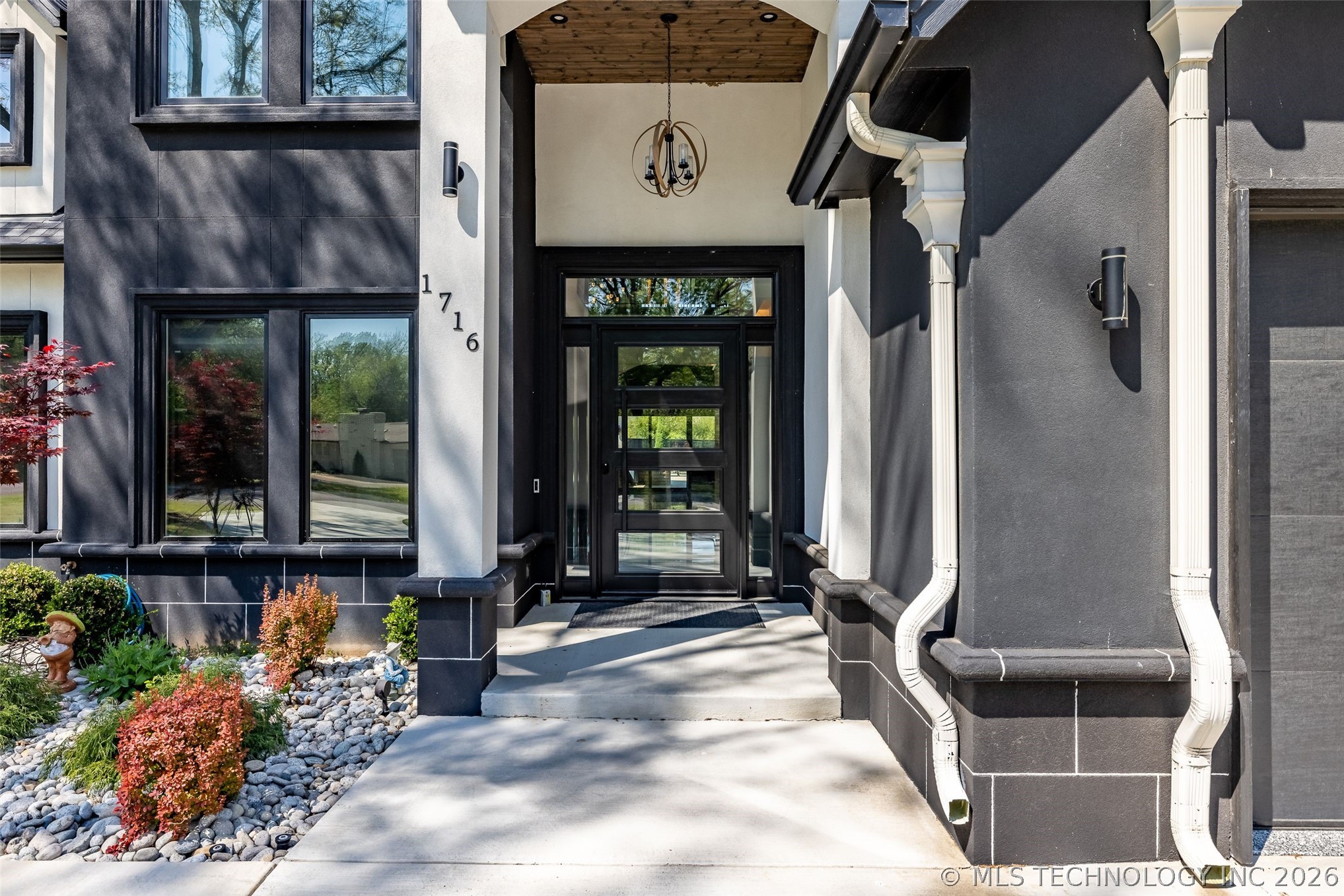 1716 S 94th Eastavenue Tulsa OK 74112