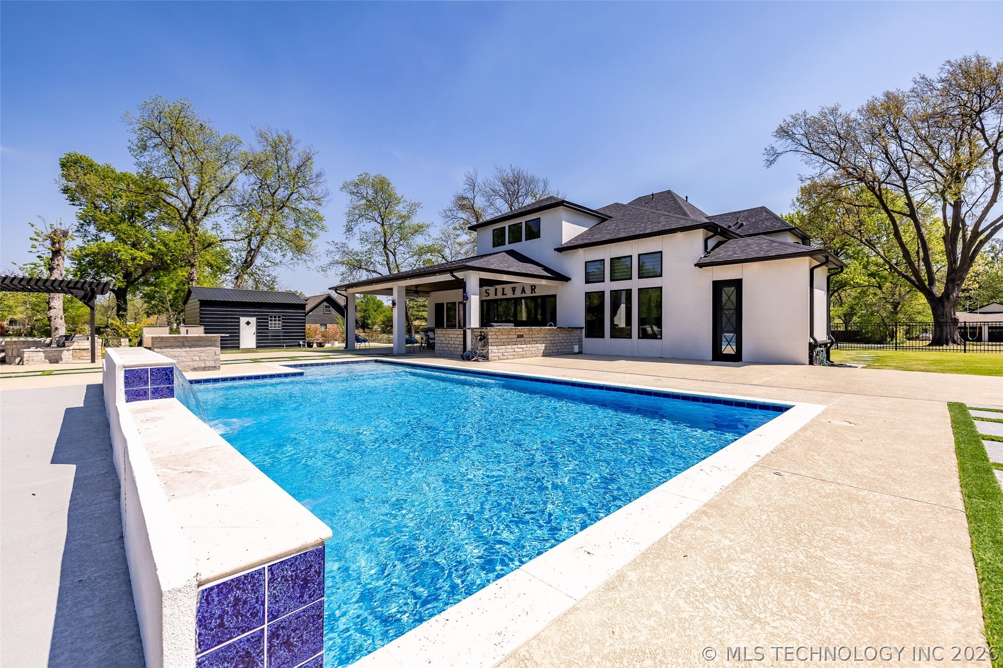 1716 S 94th Eastavenue Tulsa OK 74112