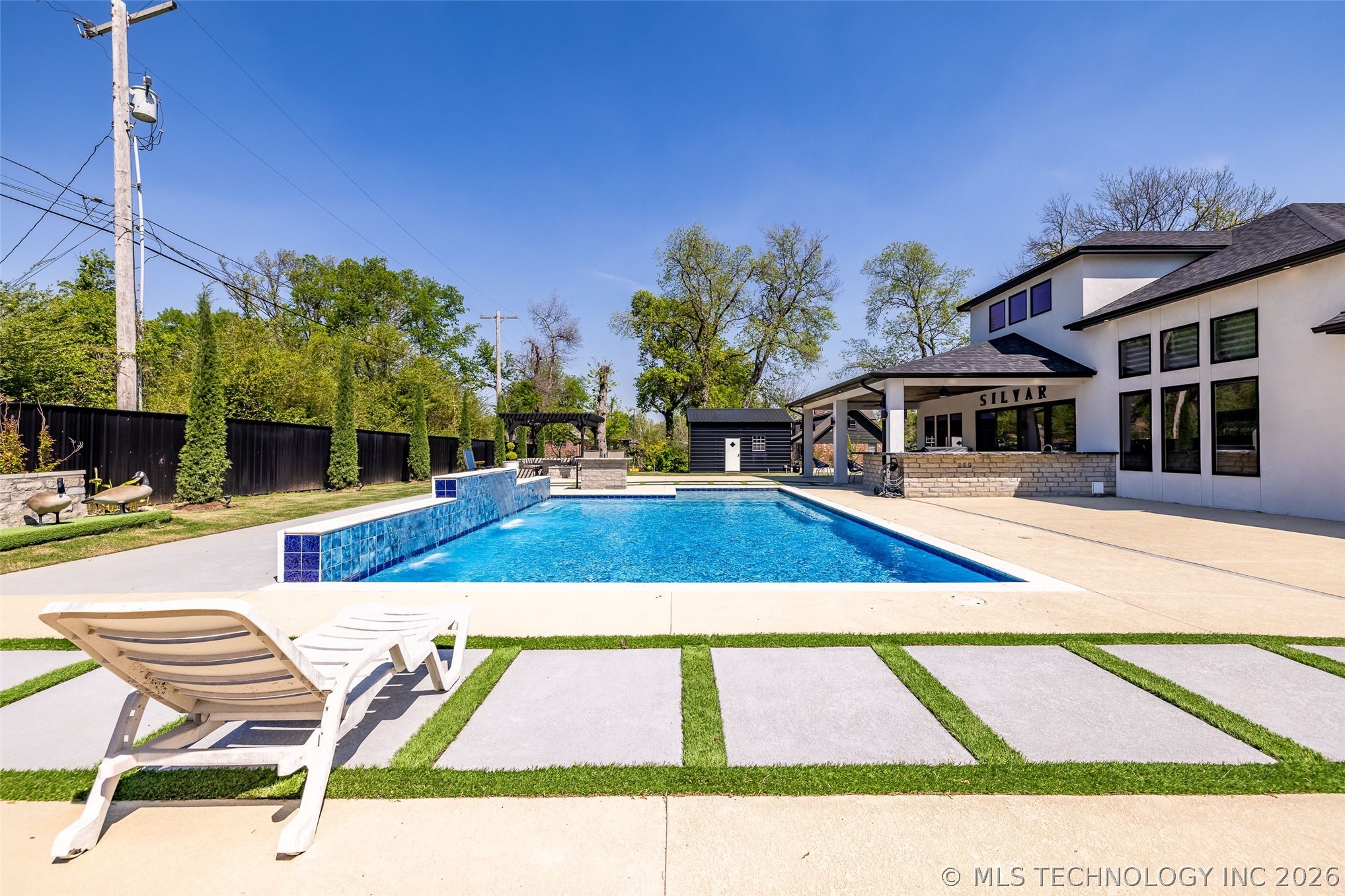 1716 S 94th Eastavenue Tulsa OK 74112