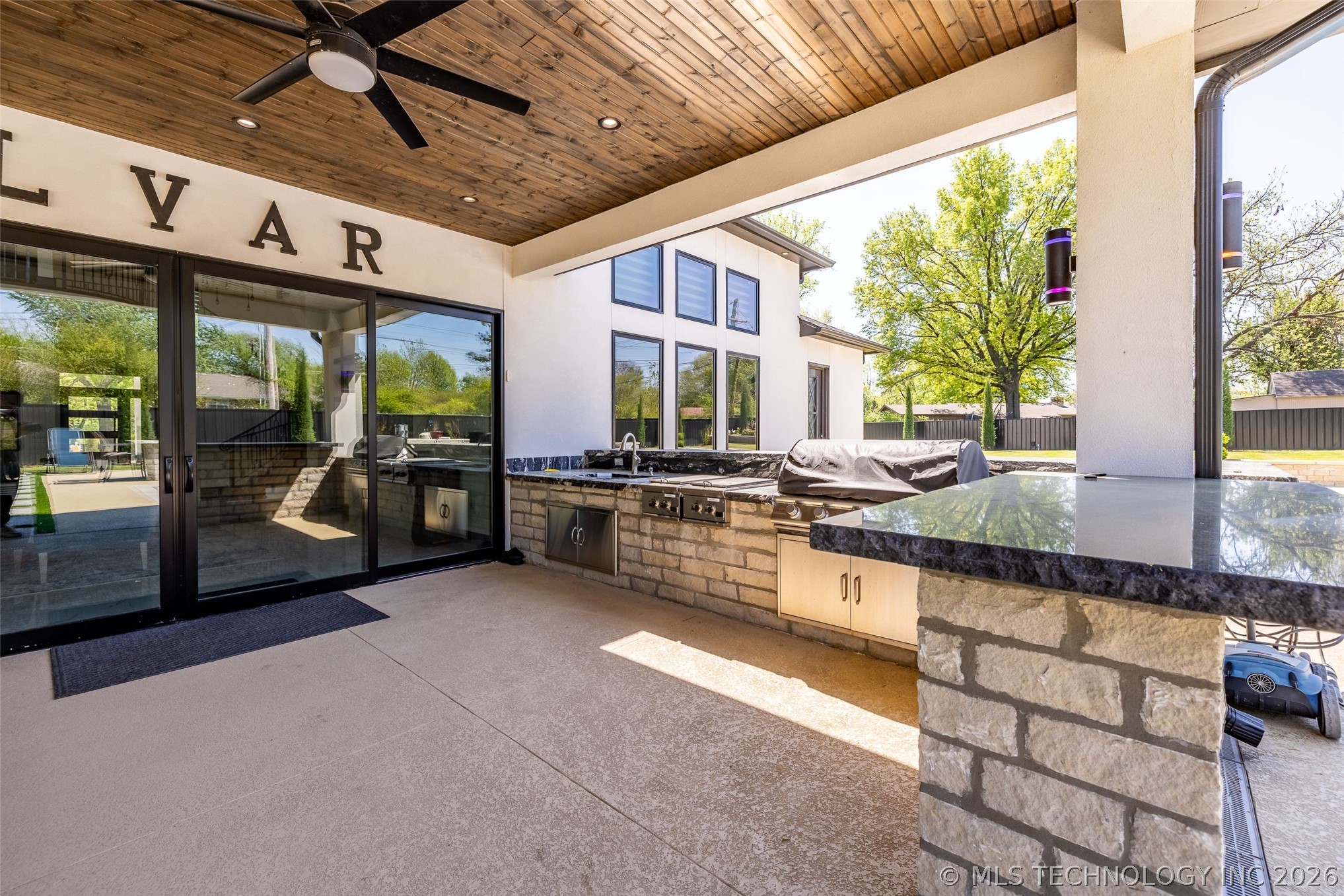 1716 S 94th Eastavenue Tulsa OK 74112