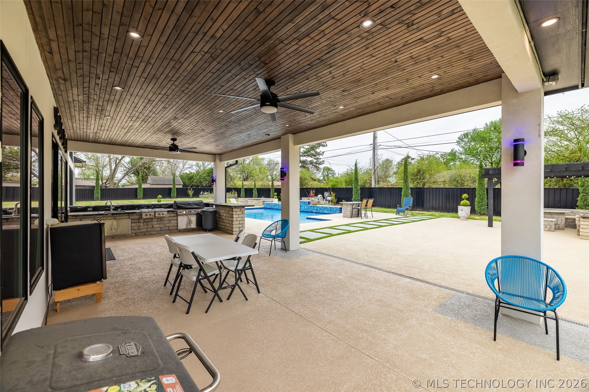1716 S 94th Eastavenue Tulsa OK 74112
